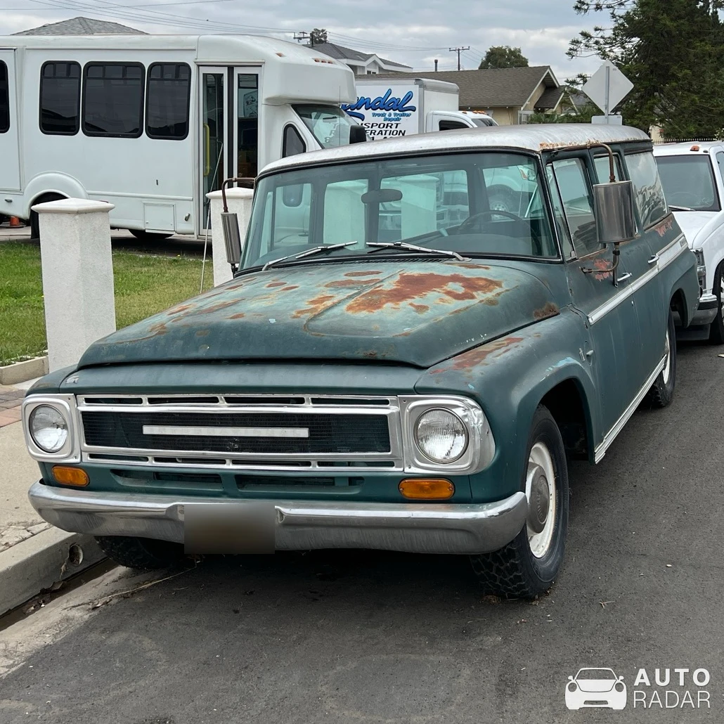International Travelall spotted in Camarillo
