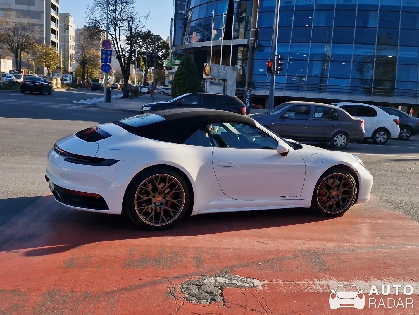 Porsche 992 Carrera Cabriolet MkI spotted in Constanța, Romania