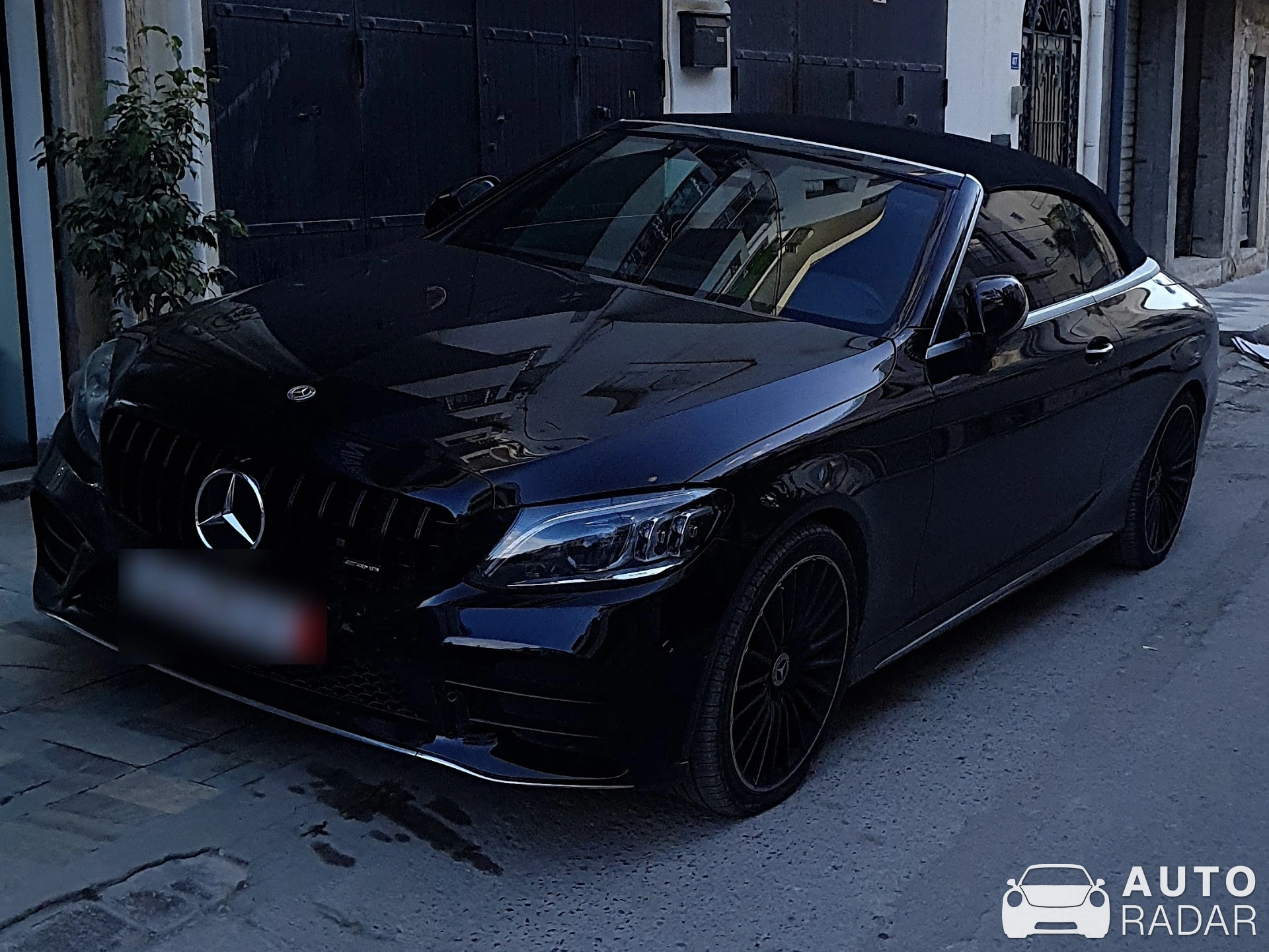 Mercedes-AMG C 63 S Convertible A205 spotted in Chéraga, Algérie