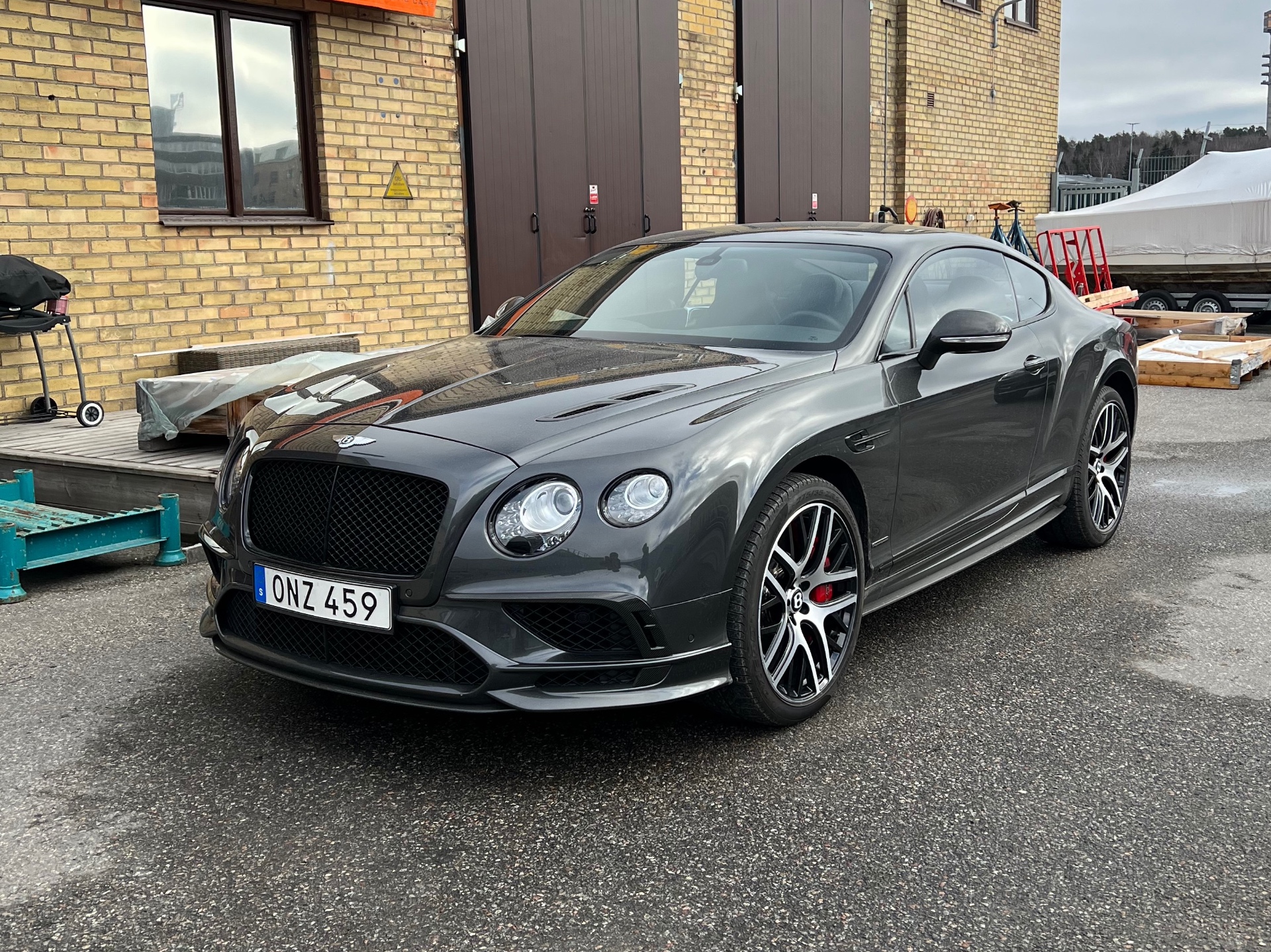 Bentley Continental Supersports Coupé 2018