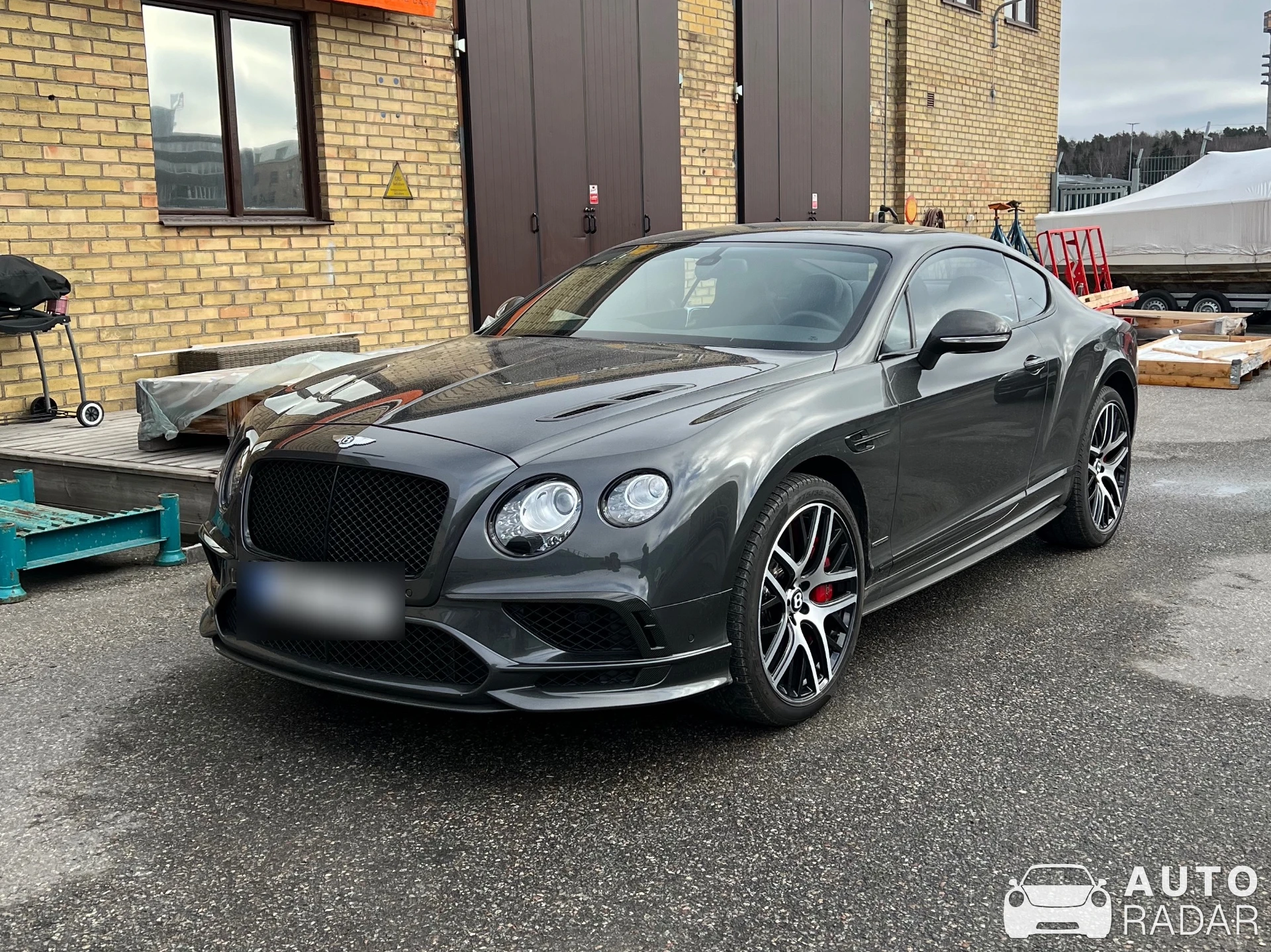 Bentley Continental Supersports Coupé 2018 spotted in Östermalm, Sweden