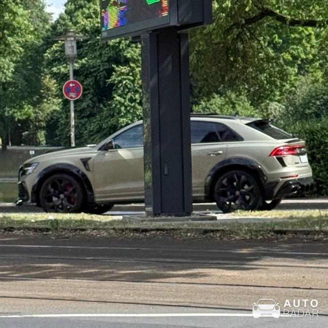 Audi MTM RS Q8 Mansory spotted in Düsseldorf