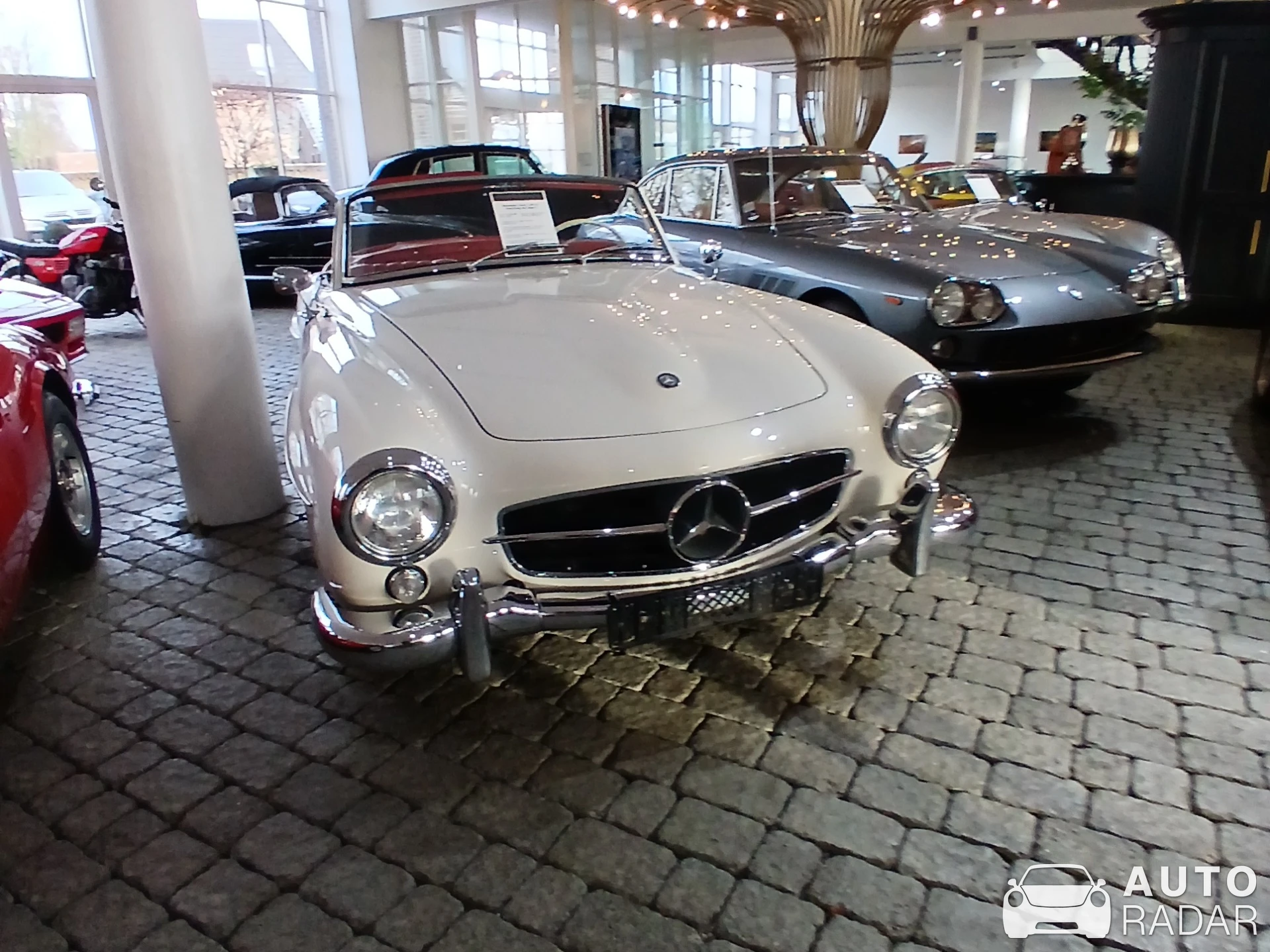 Mercedes-Benz 190 SL spotted in Brummen, Netherlands