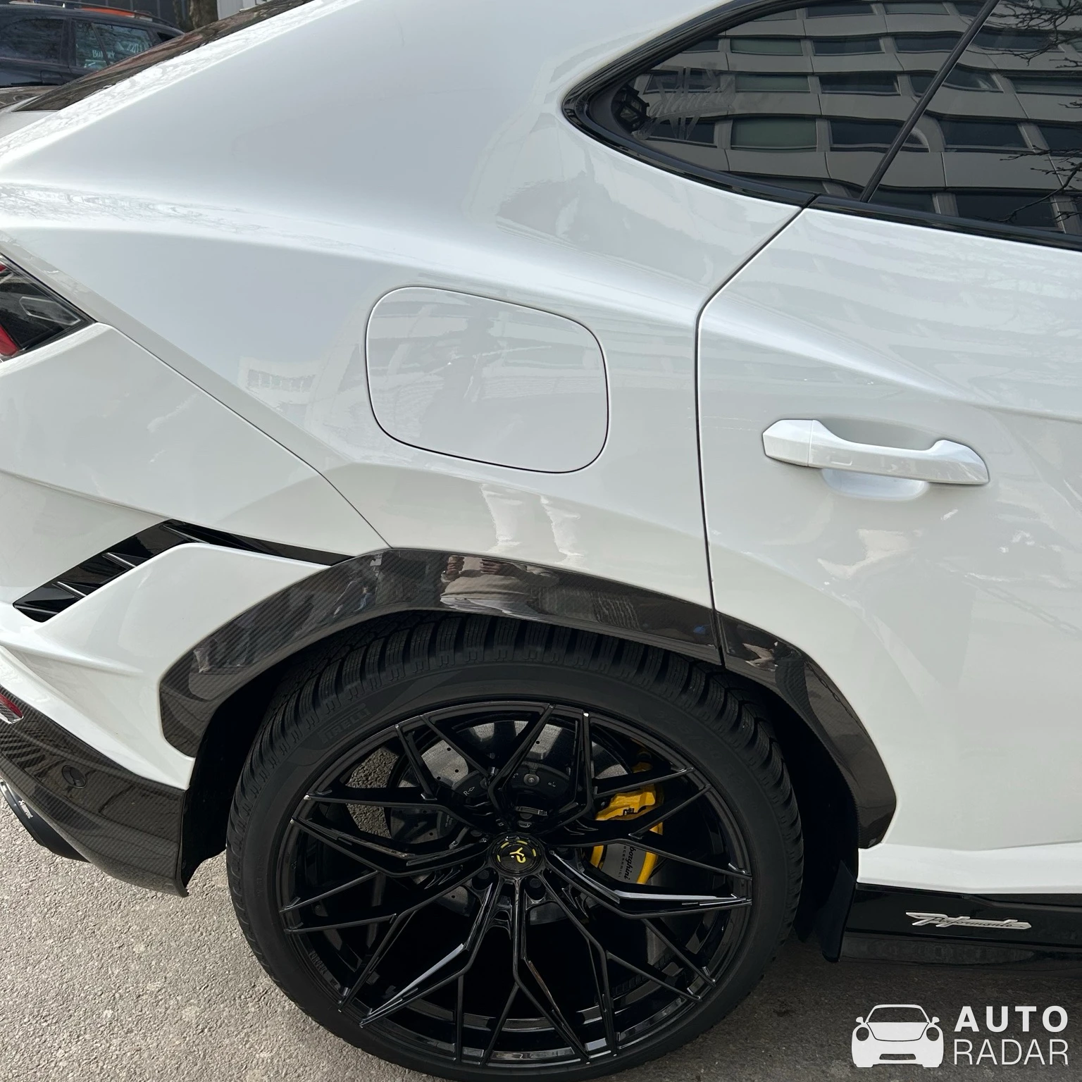 Lamborghini Urus Performante Urban spotted in Düsseldorf