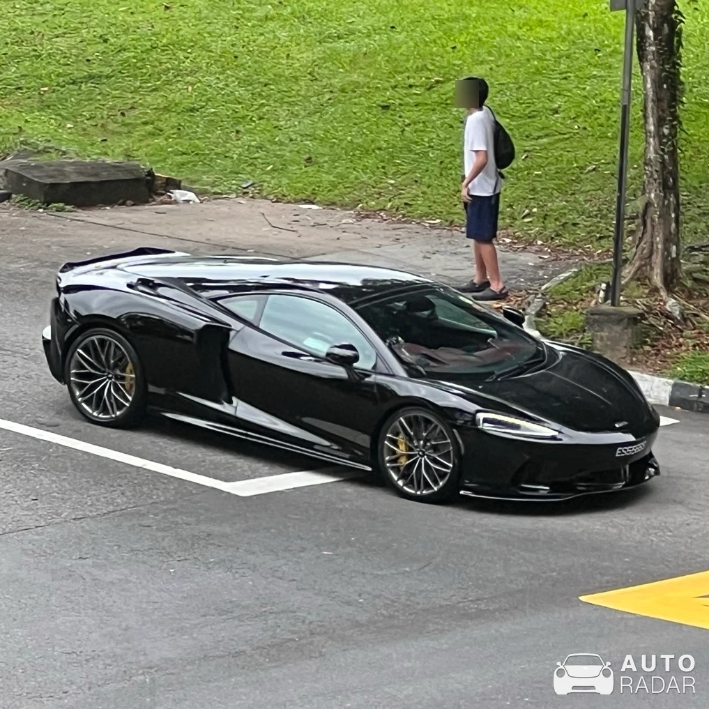 McLaren GT spotted in Singapore, Singapore