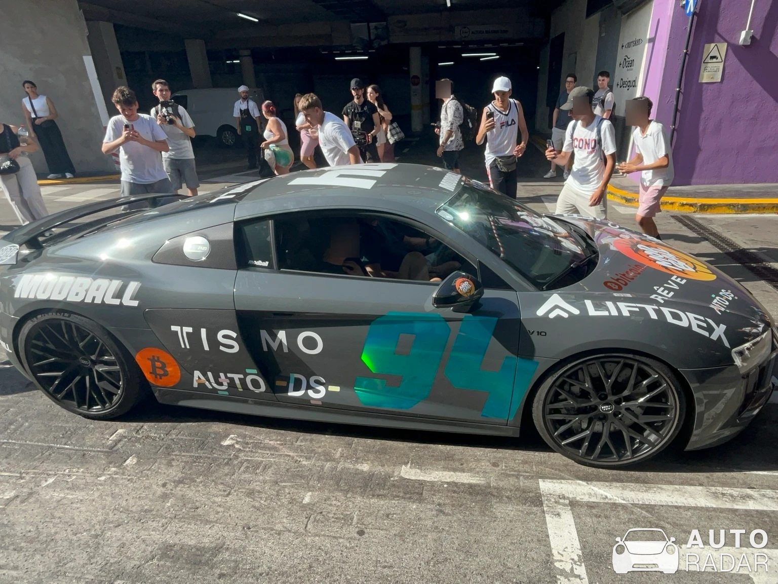 Audi R8 V10 Plus Sport Edition spotted in Barcelona