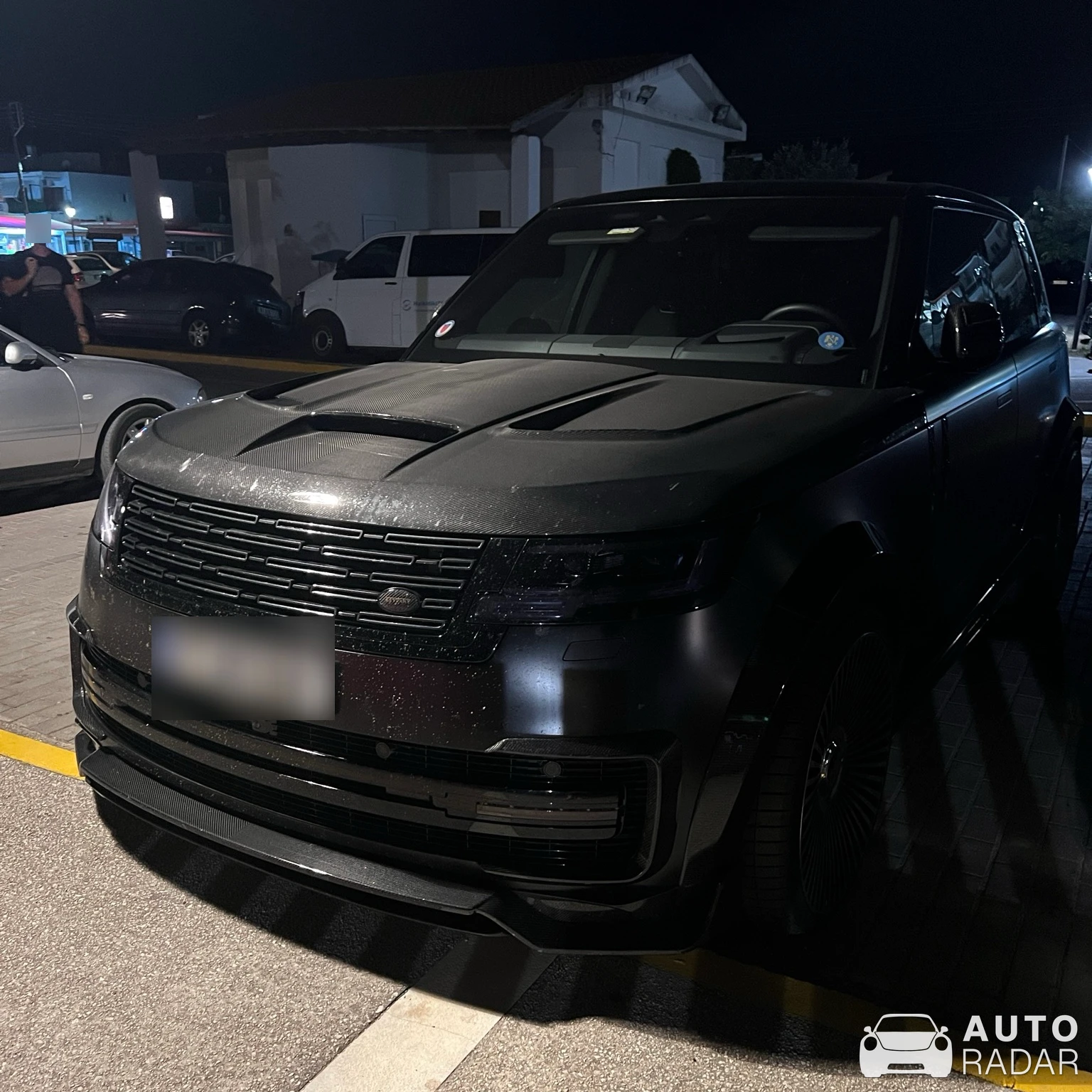 Land Rover Range Rover Keyvany spotted in Sarti