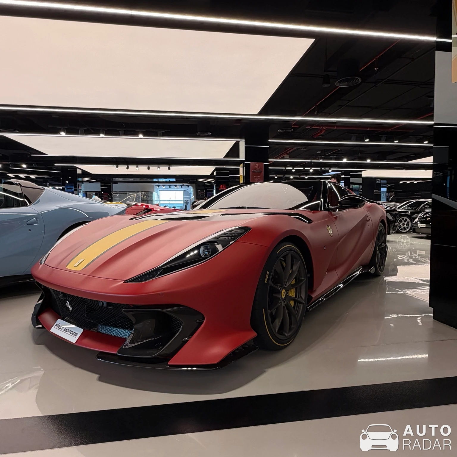 Ferrari 812 Competizione A spotted in دبي, Emirados Árabes Unidos