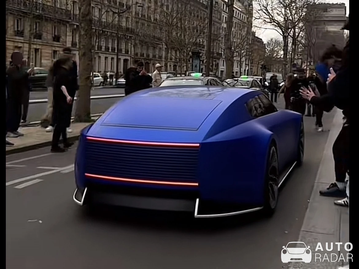 Jaguar Type 00 spotted in Paris