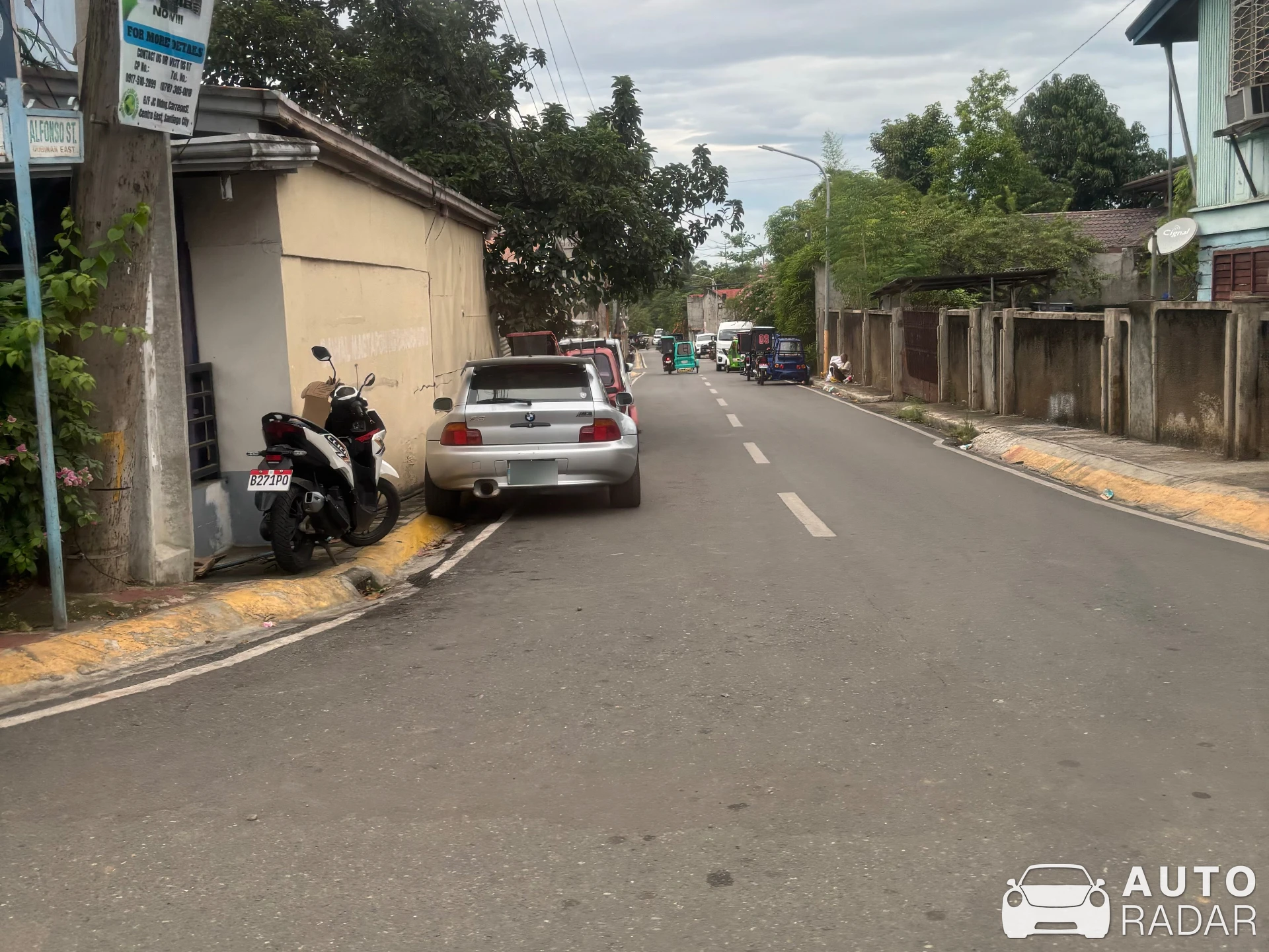 BMW Z3 spotted in Santiago, Philippines