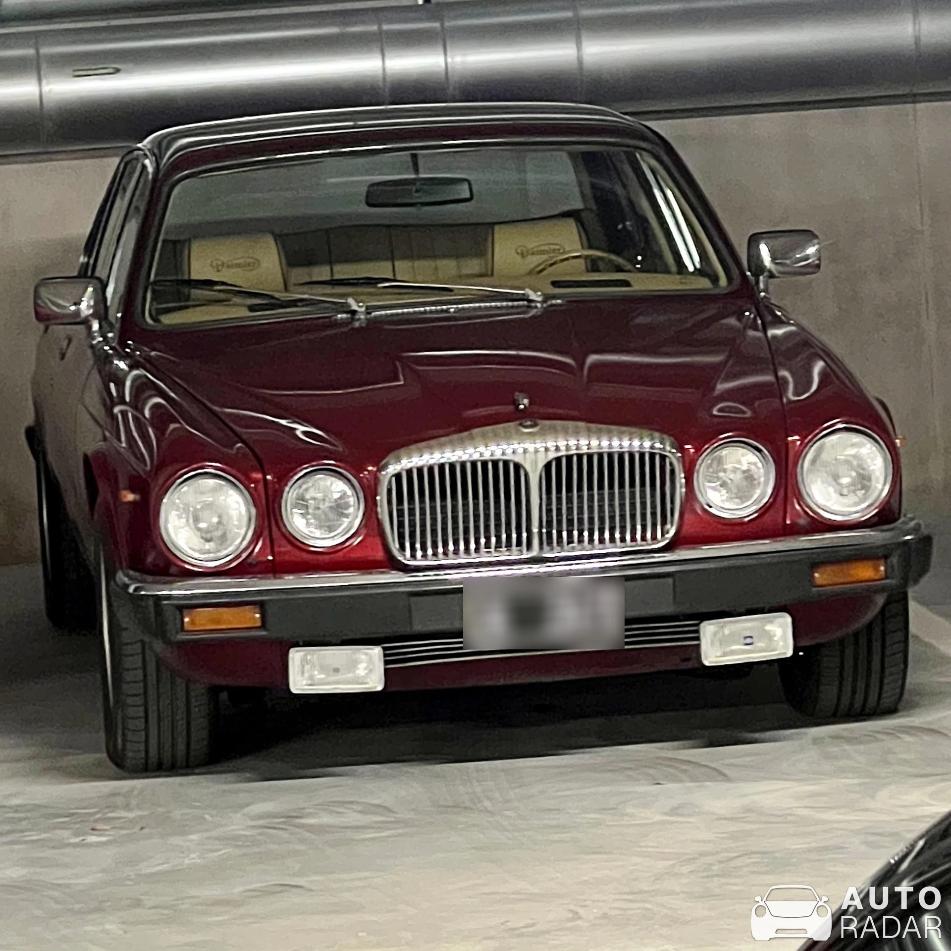 Jaguar XJ spotted in Tallinn, Estonia