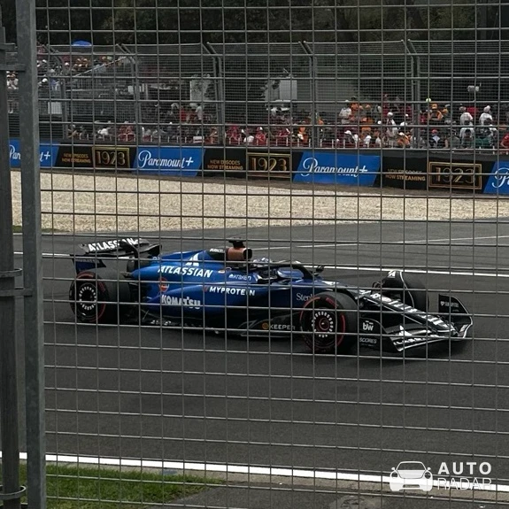 Williams FW47 spotted in Albert Park
