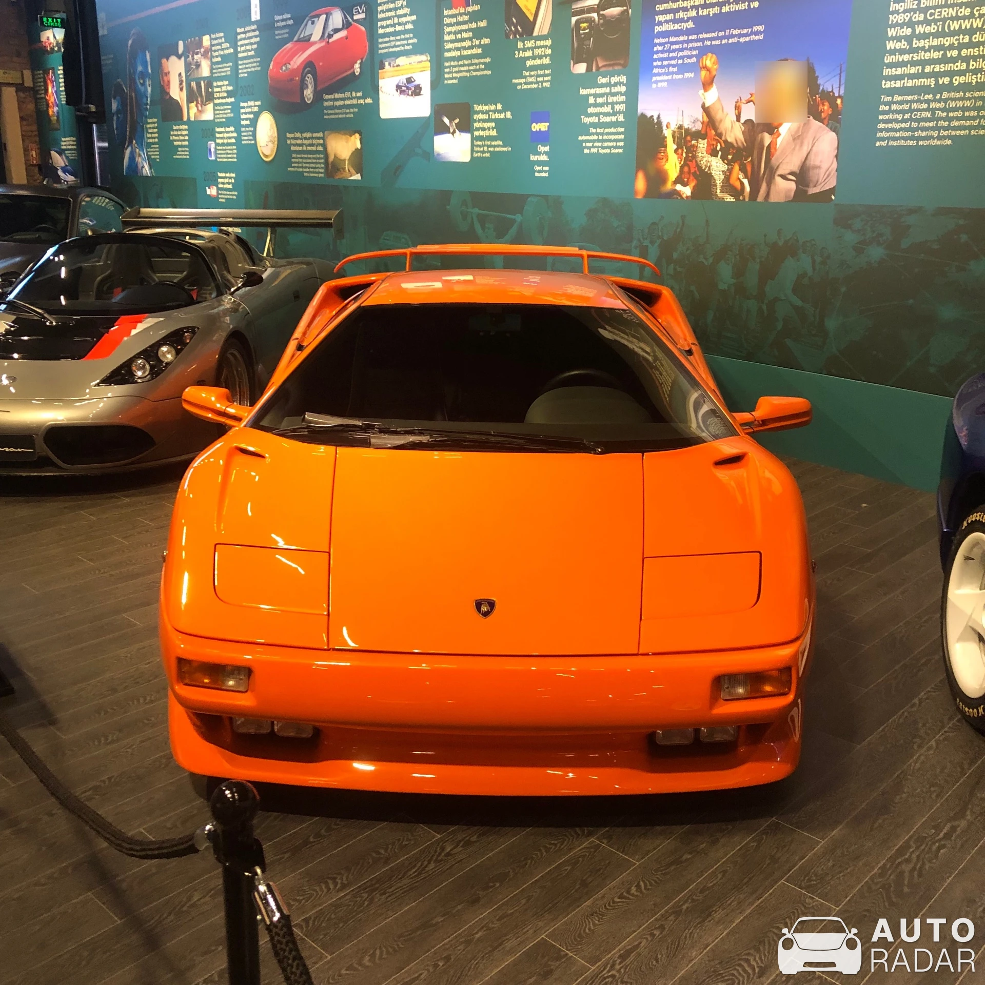 Lamborghini Diablo VT spotted in Beyoğlu, Türkiye