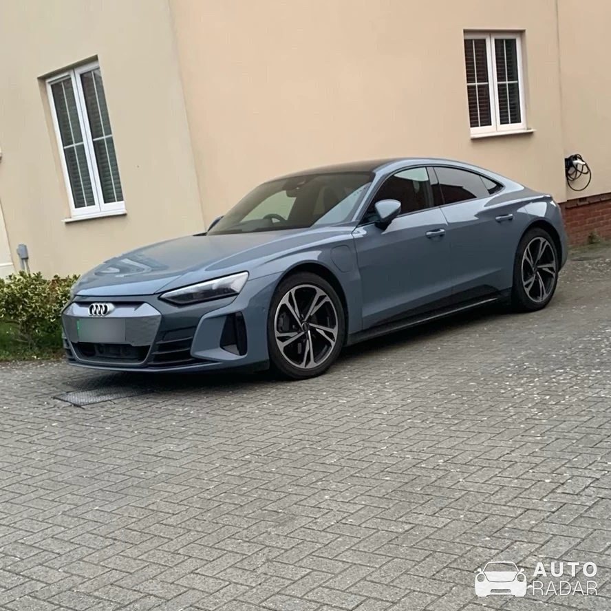 Audi E-Tron Quattro spotted in Buckingham