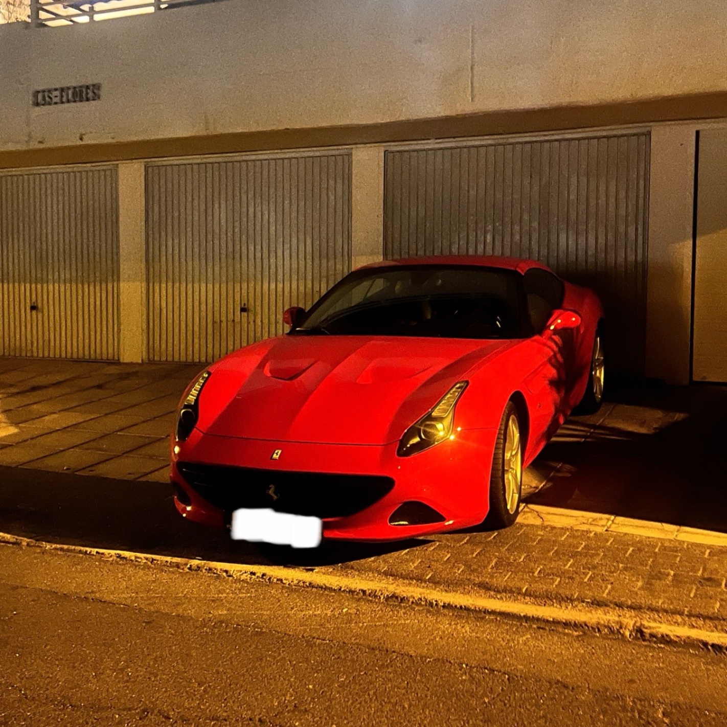 Ferrari California T