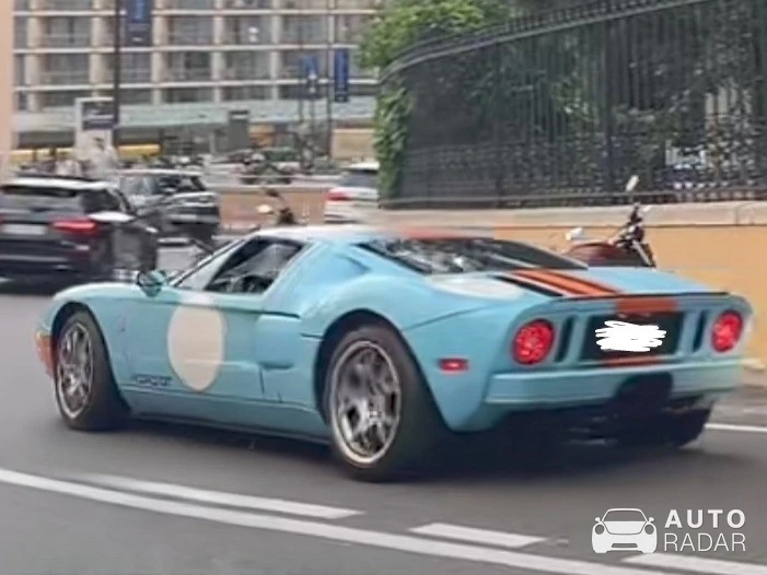 Ford GT spotted in Surabaya, Indonesia