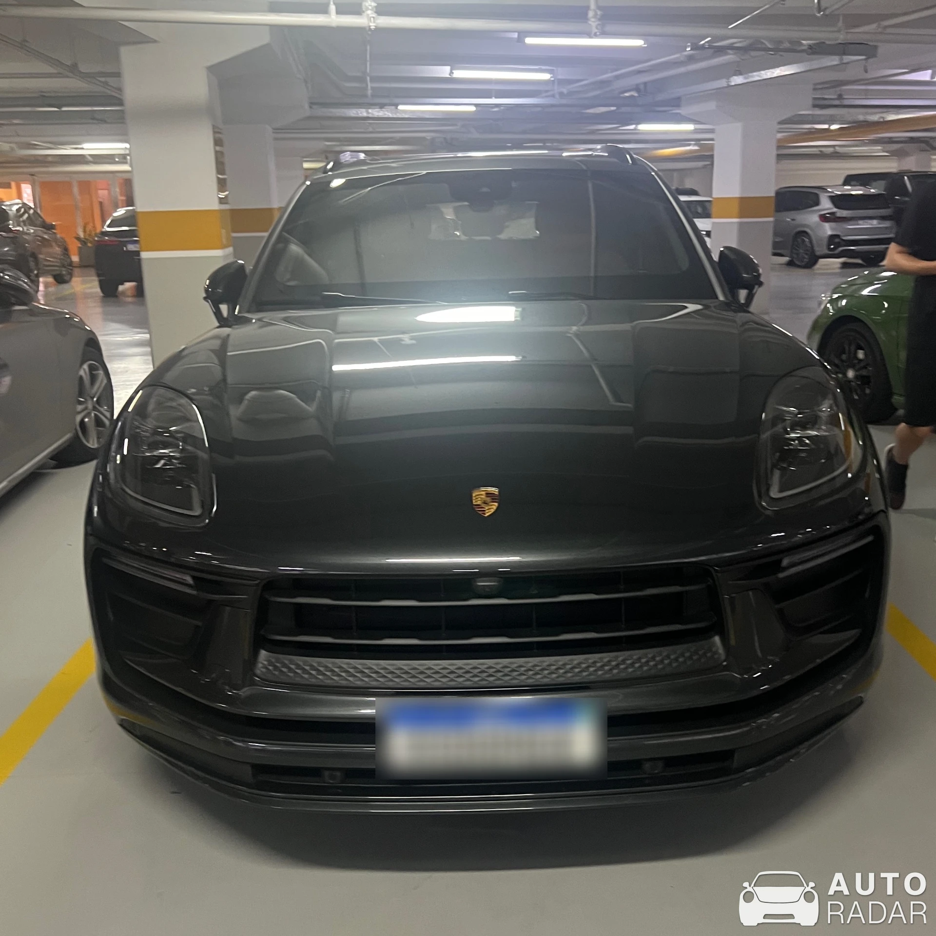 Porsche Macan spotted in Barra da Tijuca, Brazil