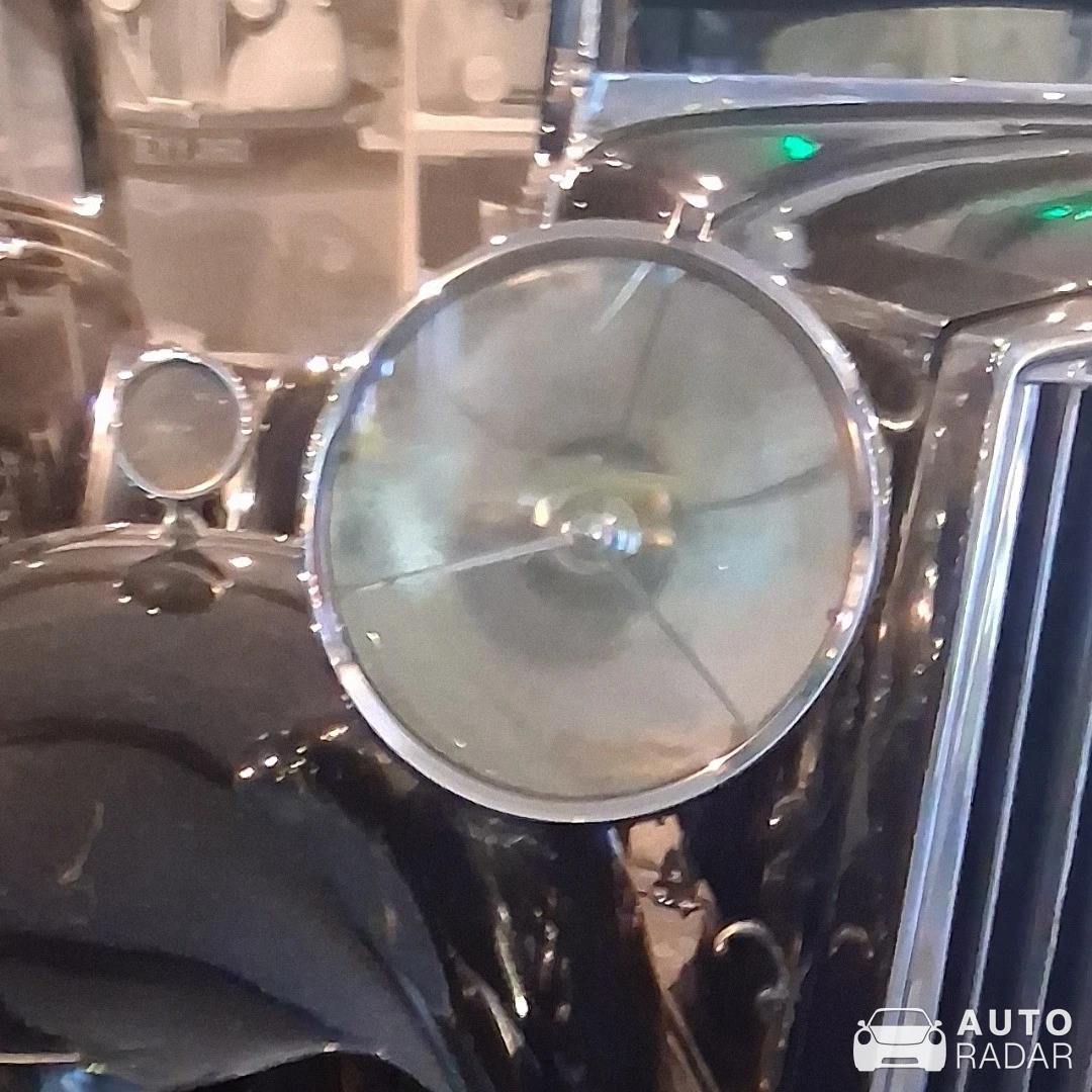 Packard Standard Eight spotted in Athina