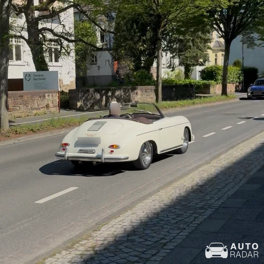 Porsche 356 A T2 Speedster spotted in Troisdorf