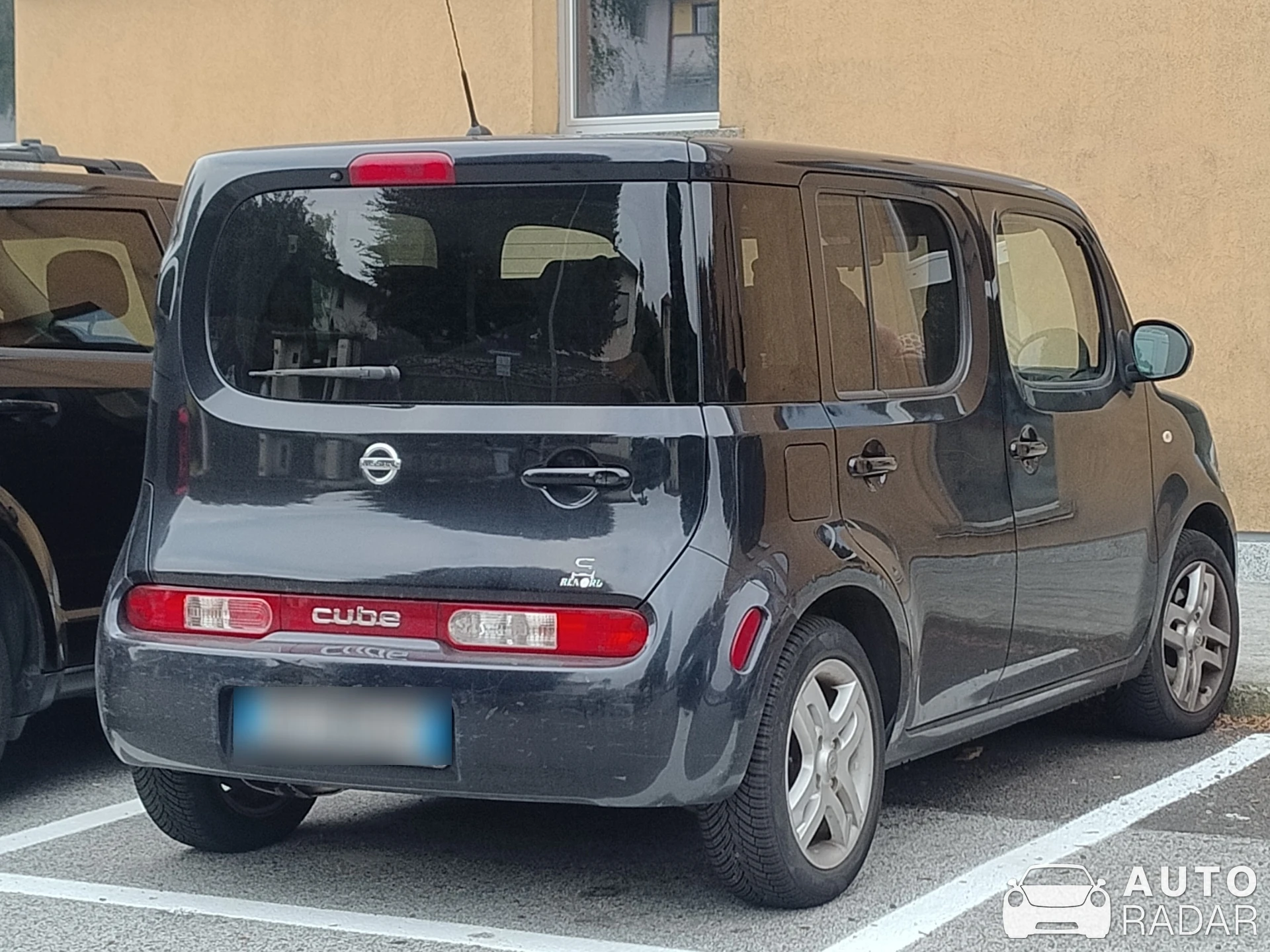 Nissan Cube spotted in Briosco