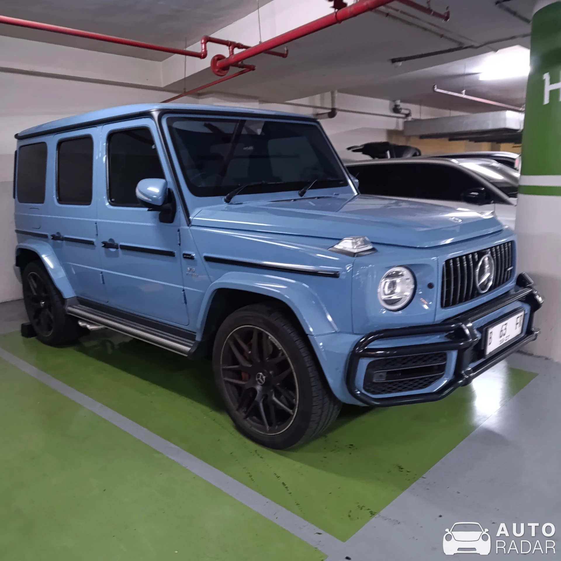 Mercedes-Benz G 63 W463 spotted in Kota Semarang, Indonesia