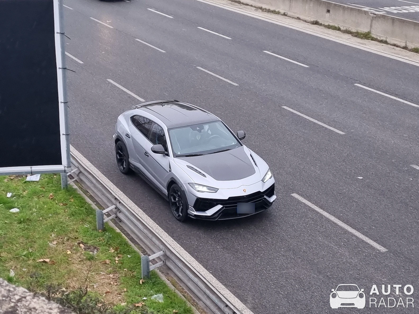 Lamborghini Urus Performante spotted in Milano, Italy