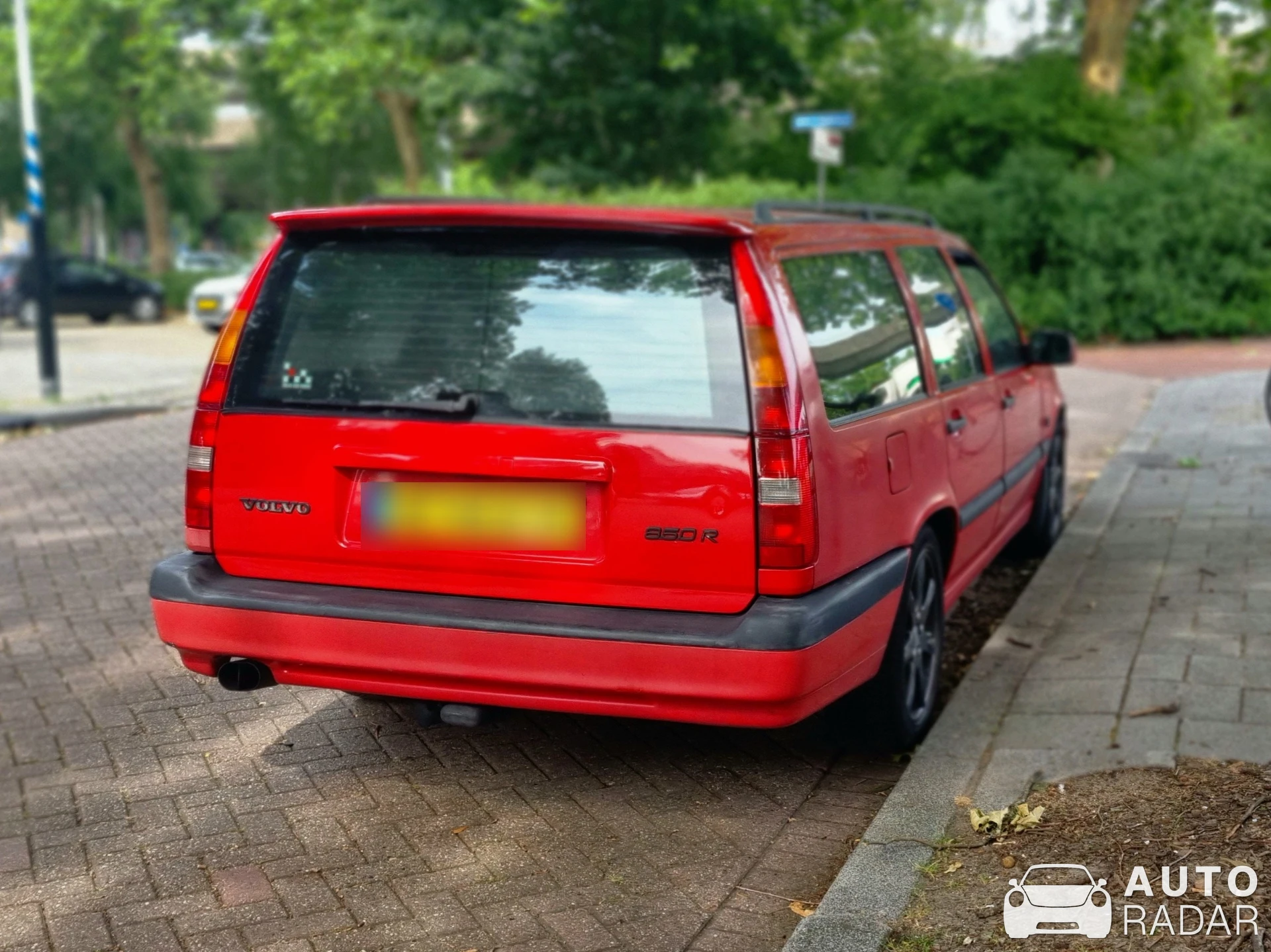 Volvo 850 T-R spotted in Rotterdam