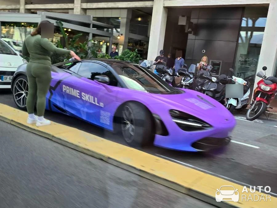 McLaren 720S spotted in Sydney, Australia