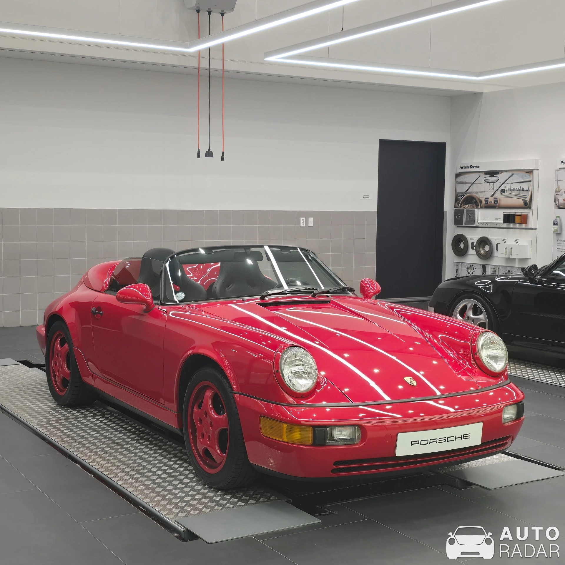 Porsche 964 Speedster spotted in Seoul