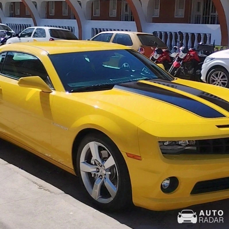 Chevrolet Camaro SS spotted in Alcobaça, Brazil