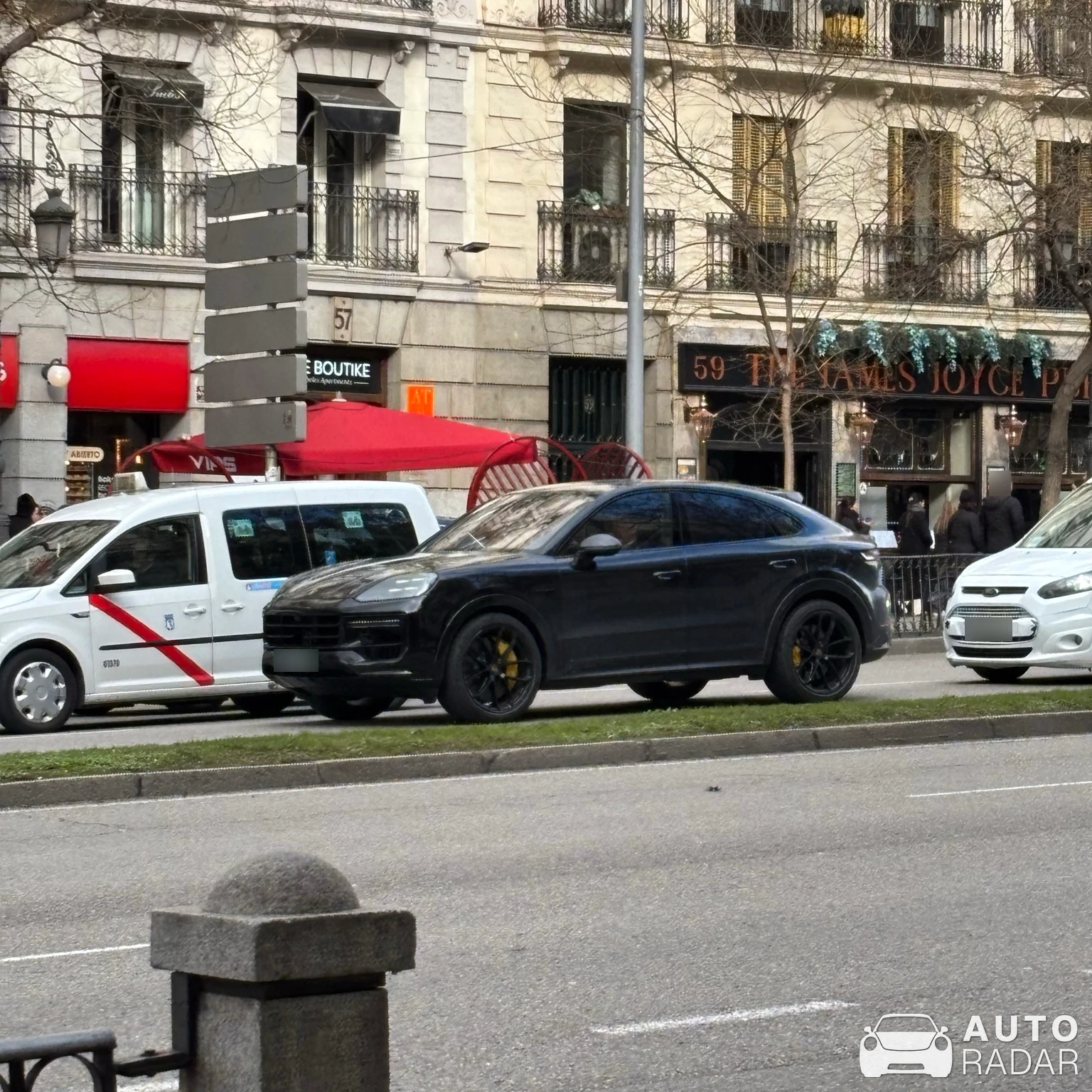 Porsche Cayenne Coupé Turbo GT spotted in Madrid, España