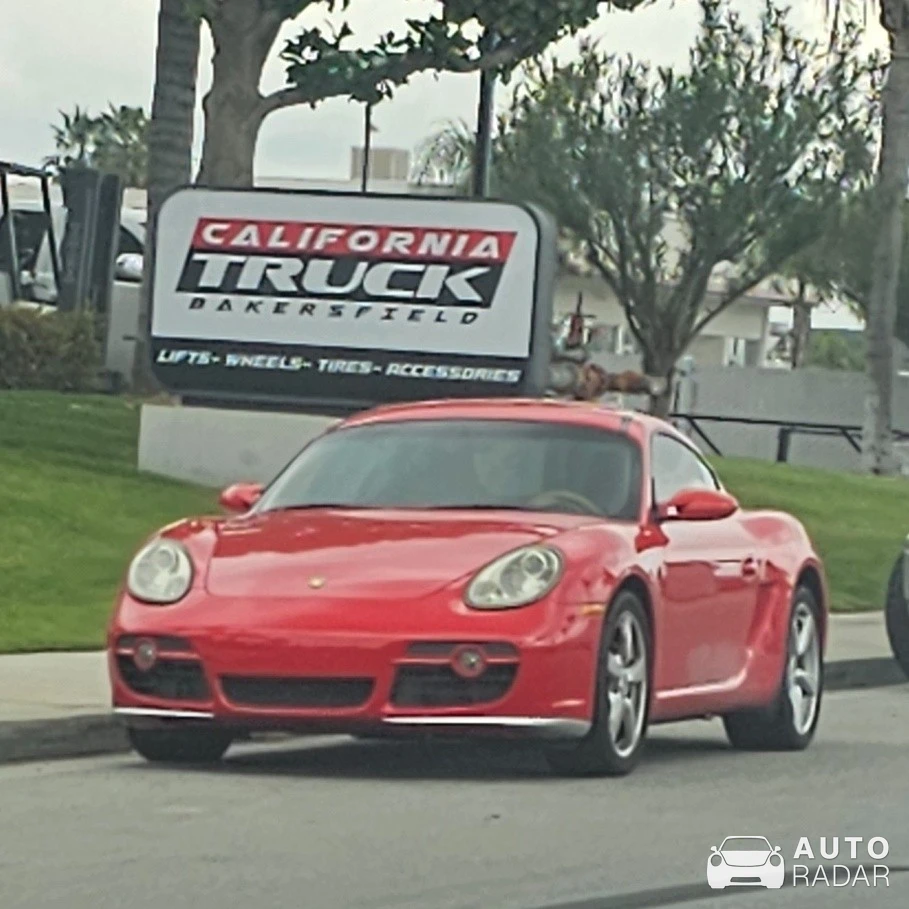 Porsche 987 Cayman spotted in Bakersfield