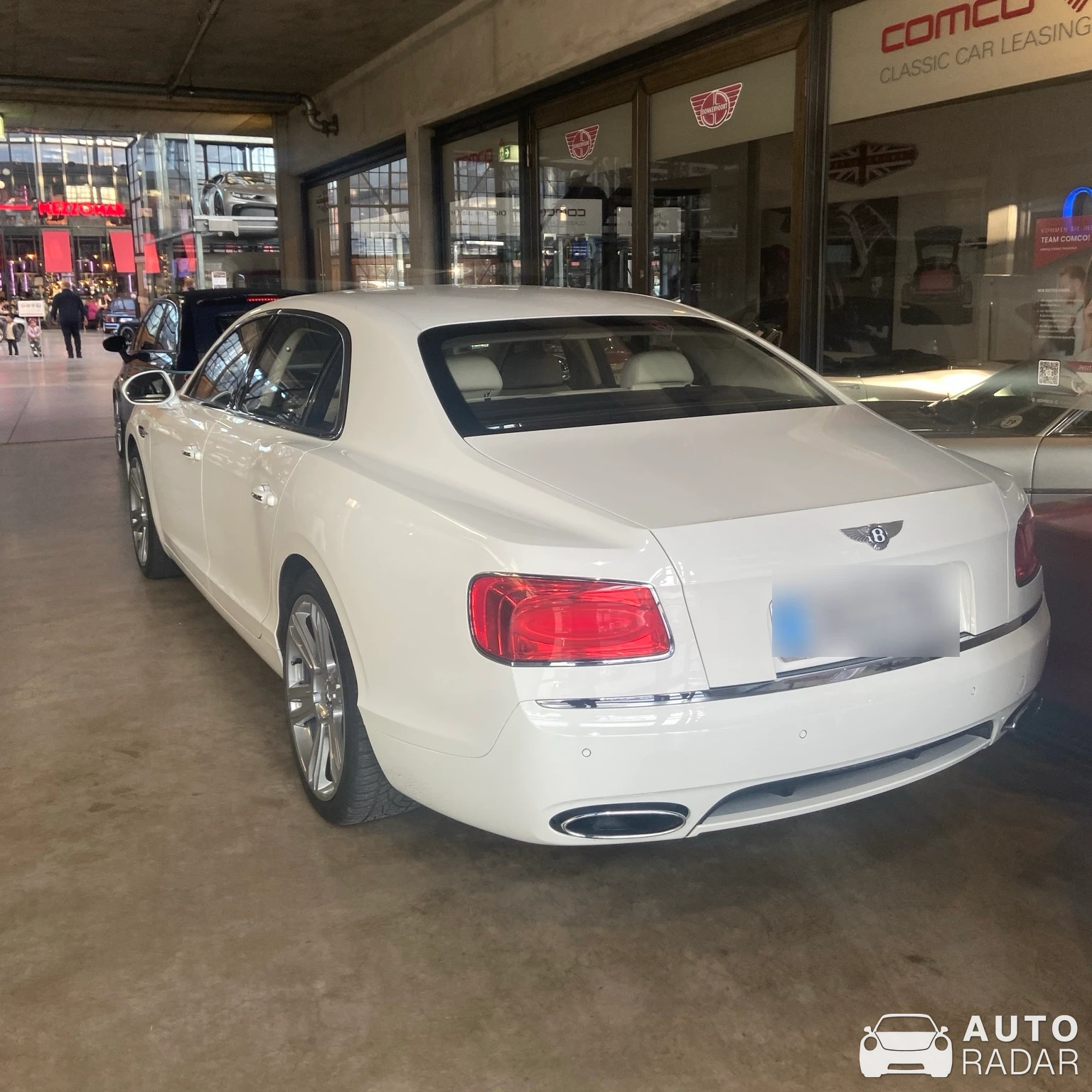 Bentley Flying Spur W12 spotted in Düsseldorf, Deutschland