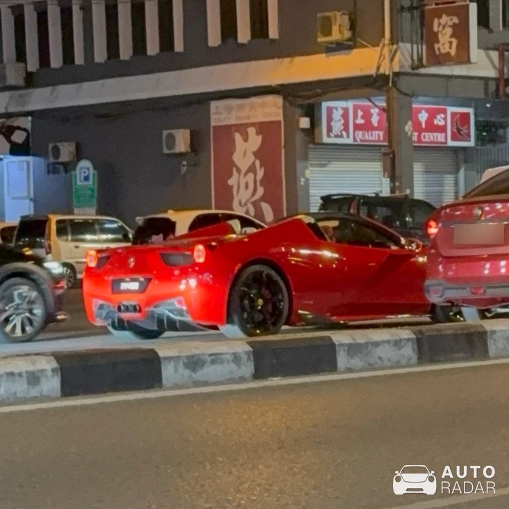 Ferrari 458 Spider spotted in Sibu