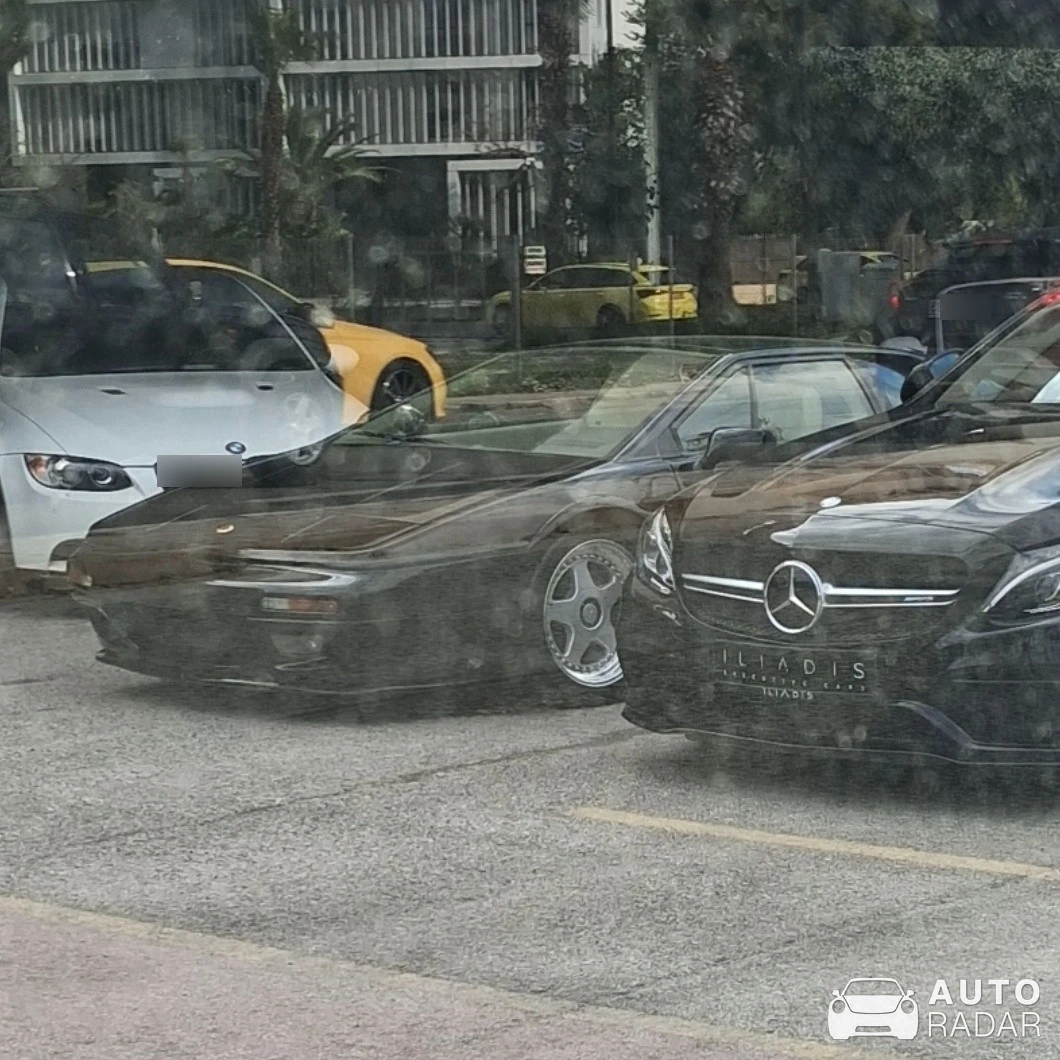 Lotus Esprit S4S spotted in Voula