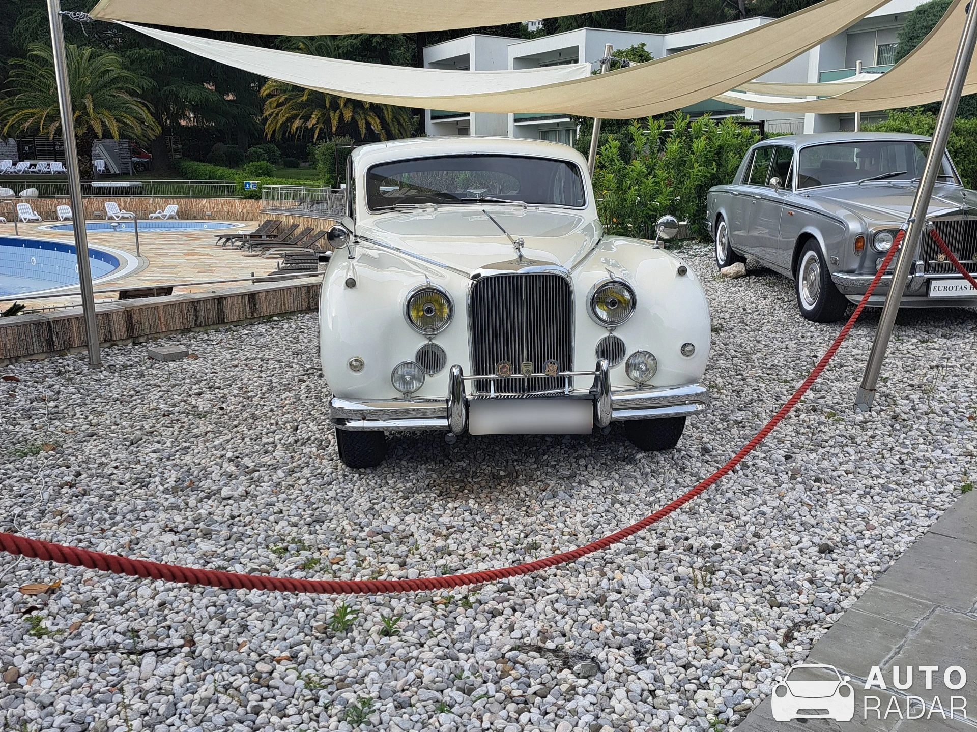 Jaguar Mark V spotted in Piran