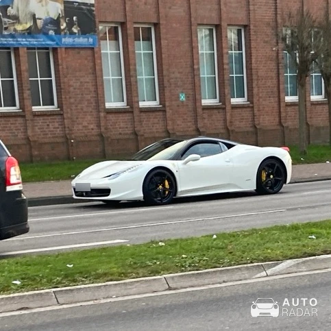 Ferrari 458 Italia spotted in Aurich, Germany