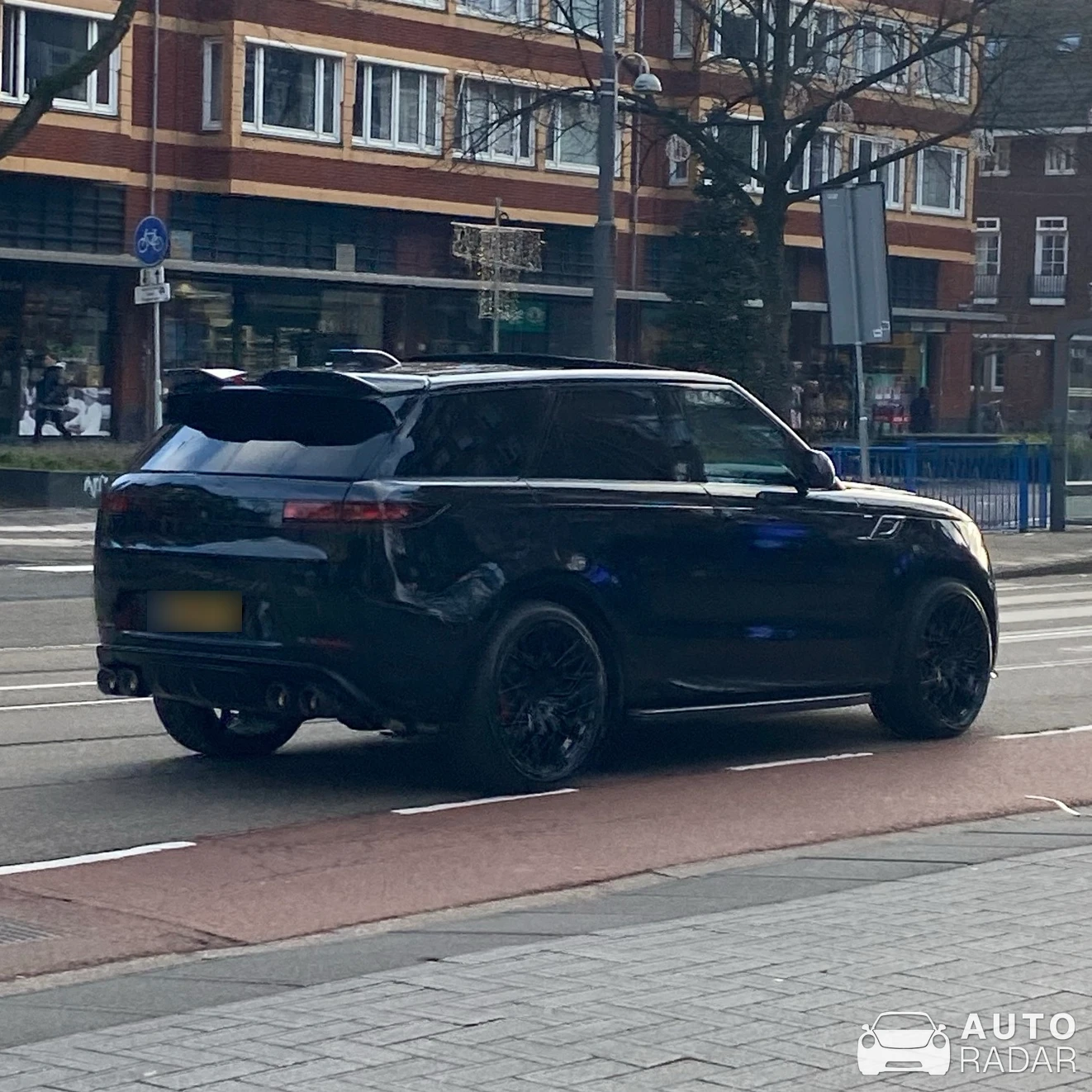 Land Rover Urban Range Rover Sport SVR spotted in Amsterdam
