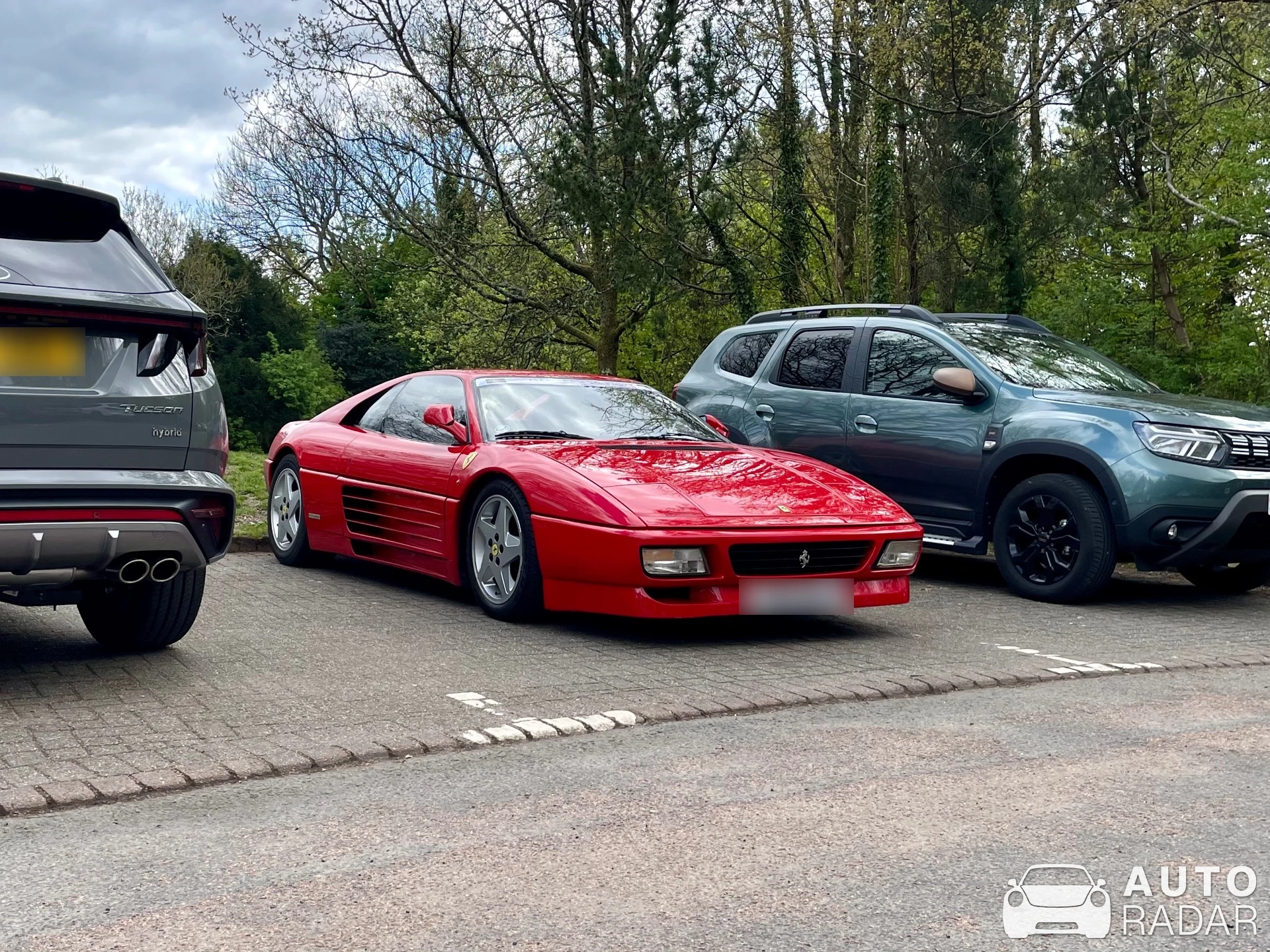 Ferrari 348 TB spotted in Luss, Royaume-Uni