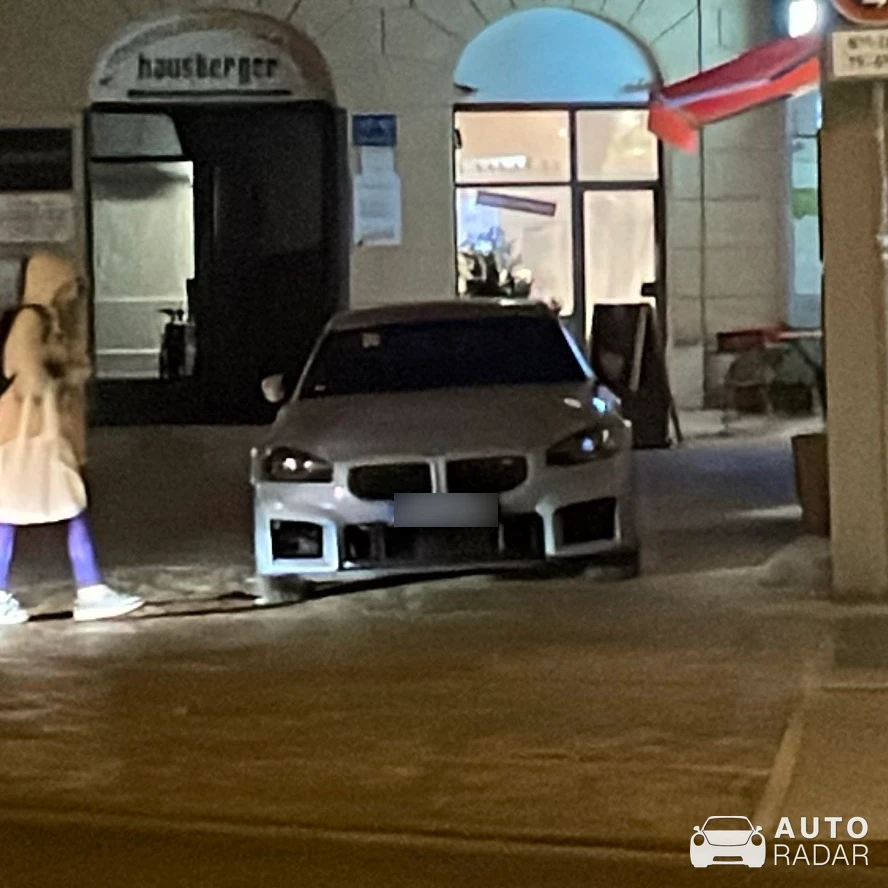 BMW M2 G87 Coupé spotted in München, Deutschland