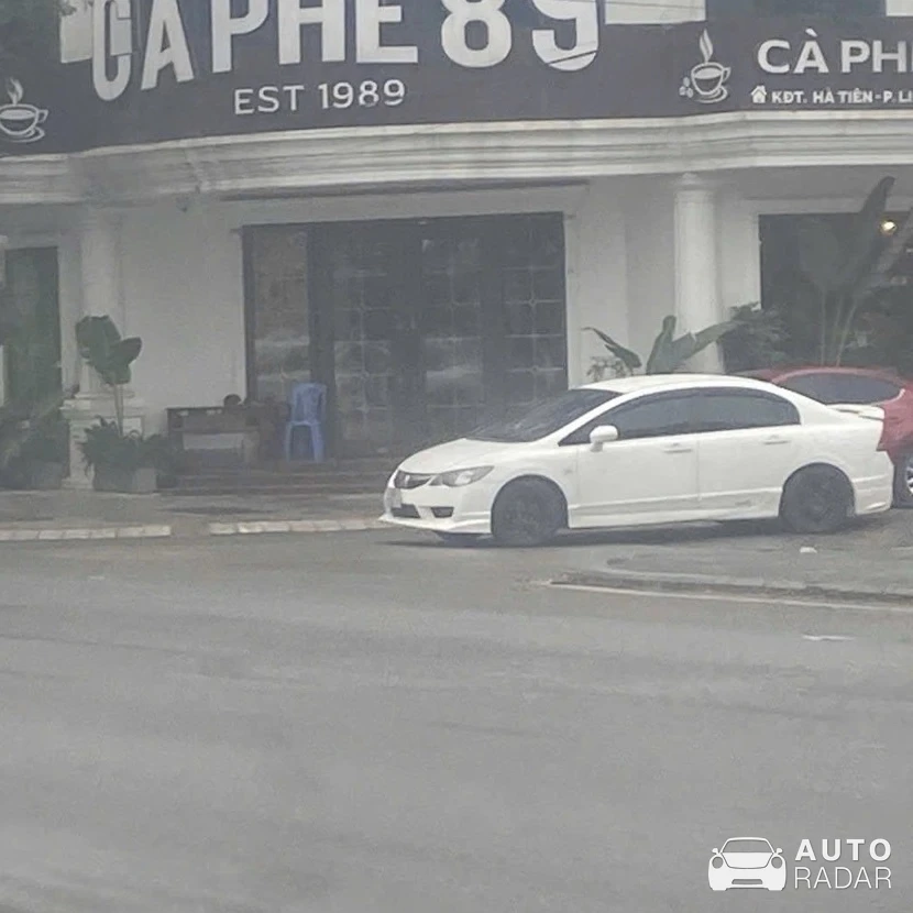 Honda Civic Type-S spotted in Thành phố Vĩnh Yên