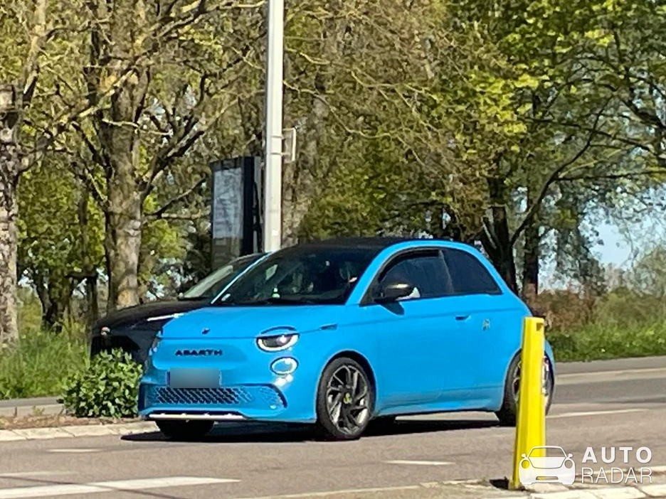 Abarth 500e spotted in Toul