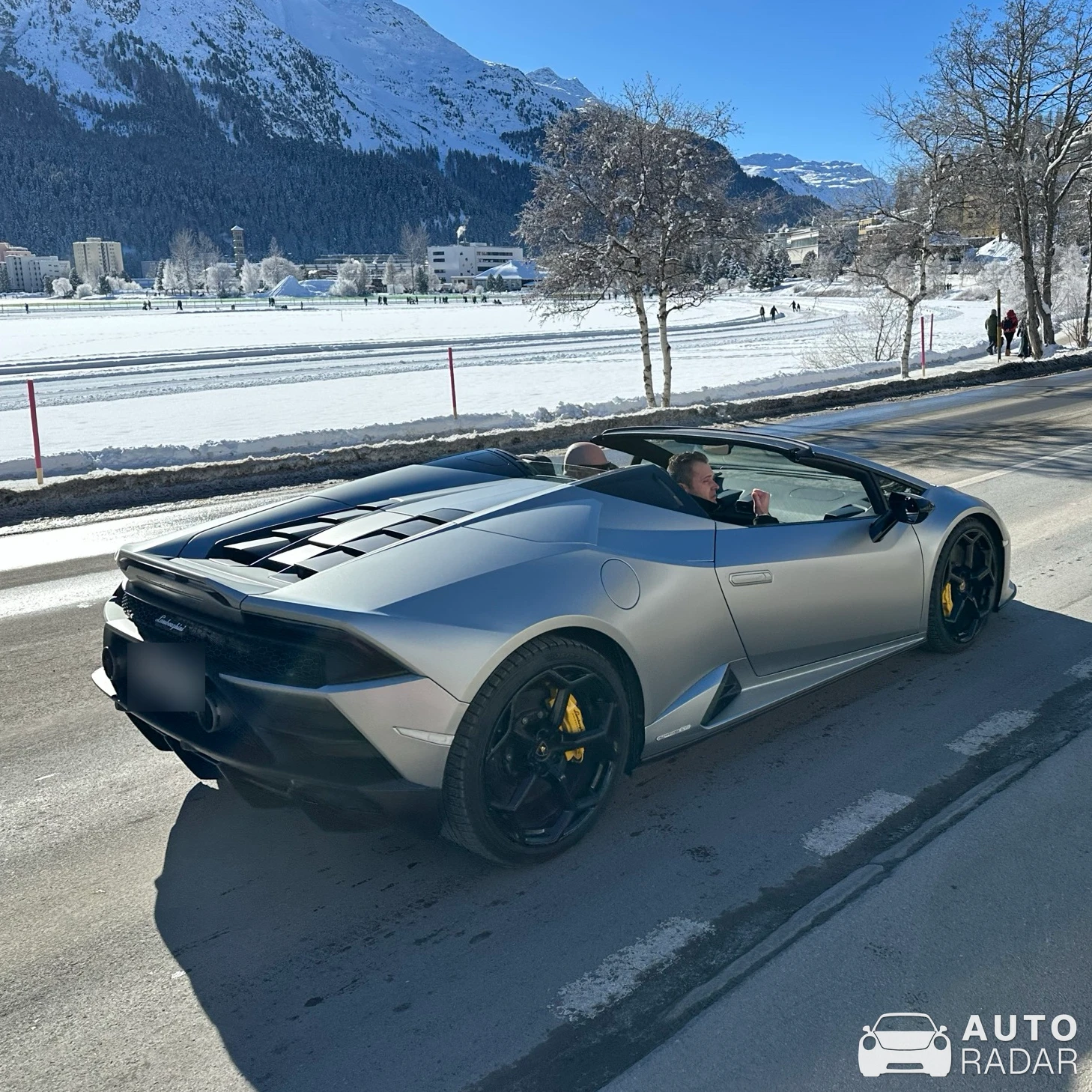 Lamborghini Huracán LP640-4 EVO Spyder spotted in Sankt Moritz, Schweiz