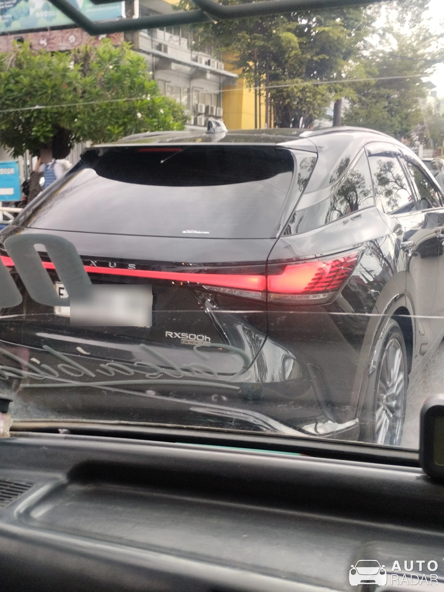 Lexus RX 500h spotted