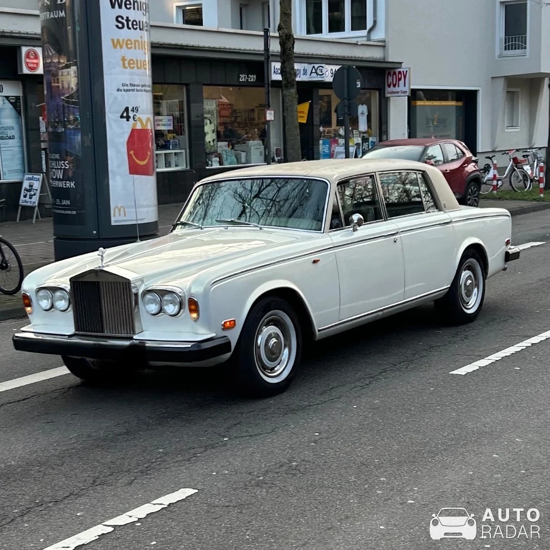 Rolls-Royce Silver Shadow spotted in Köln, Germany