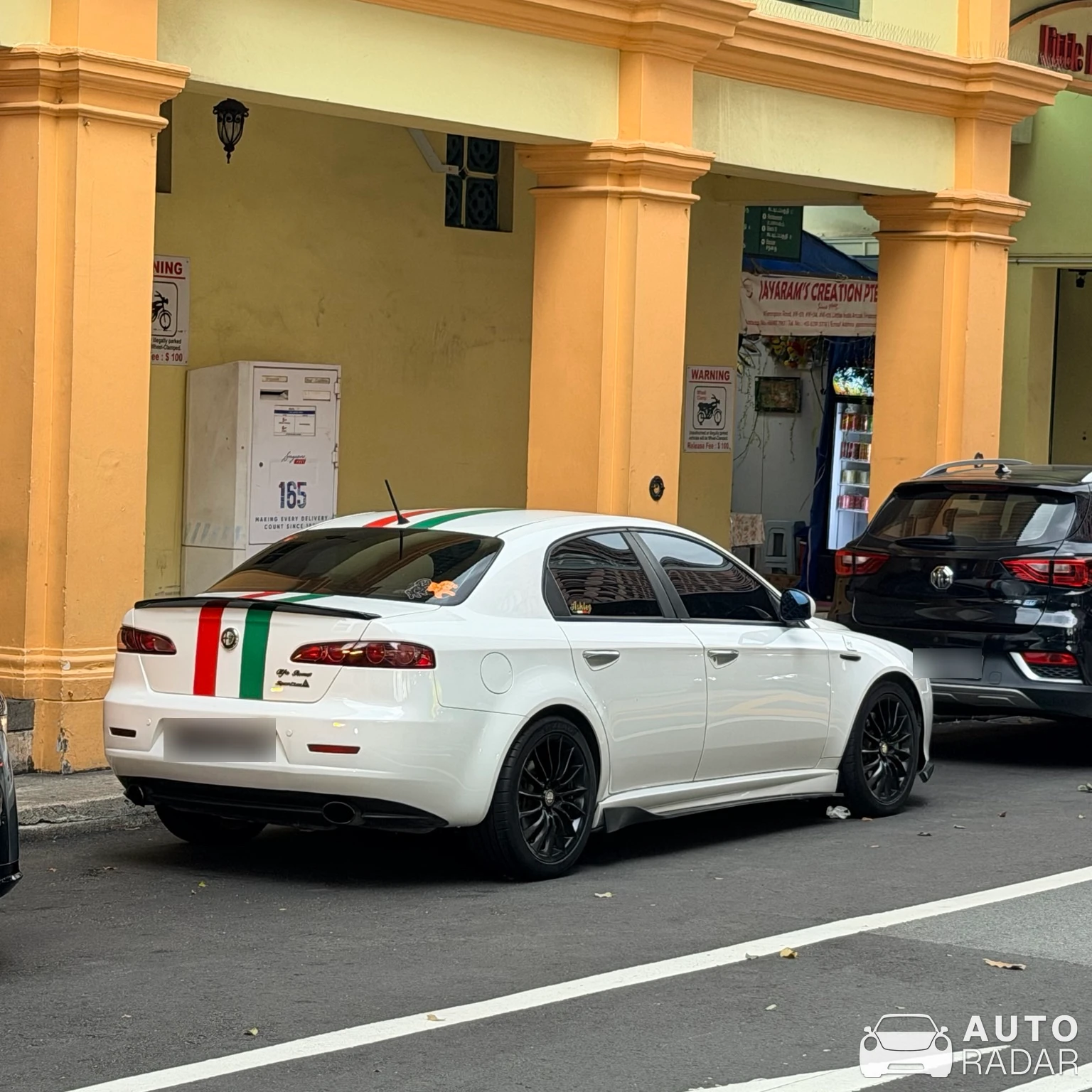 Alfa Romeo 159 spotted in Singapore
