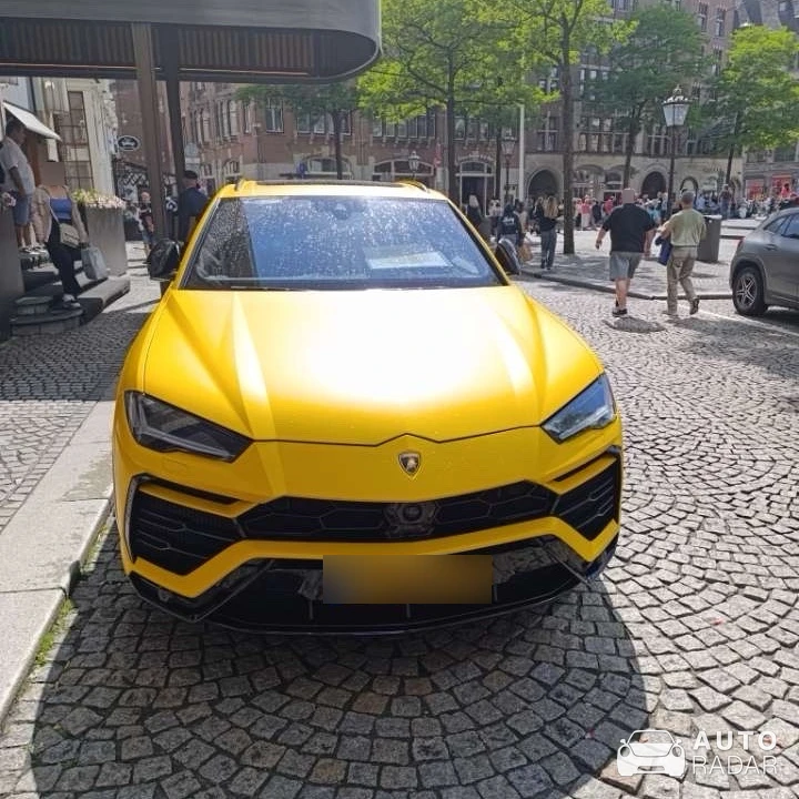 Lamborghini Urus spotted in Amsterdam, Nederland