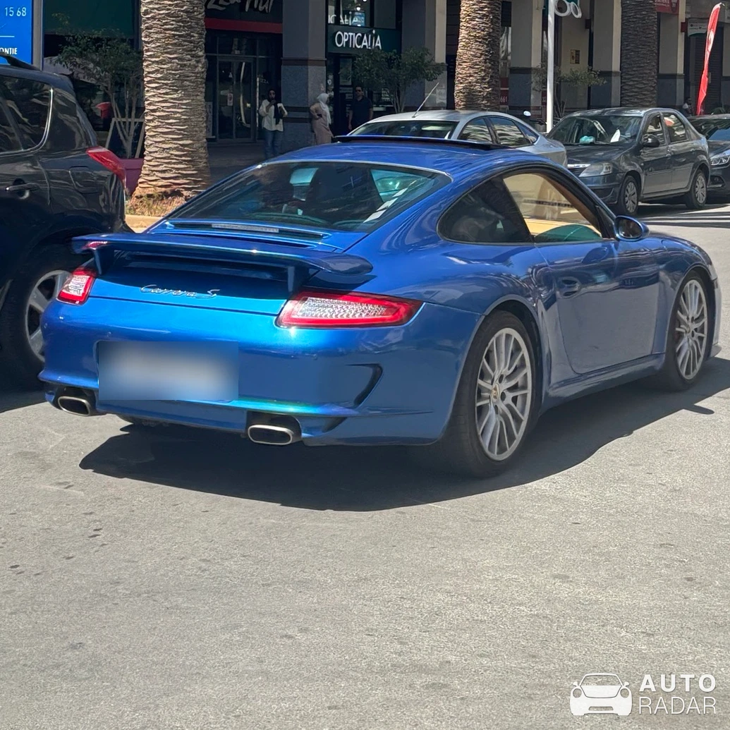 Porsche 997 Carrera S spotted in Mohammédia