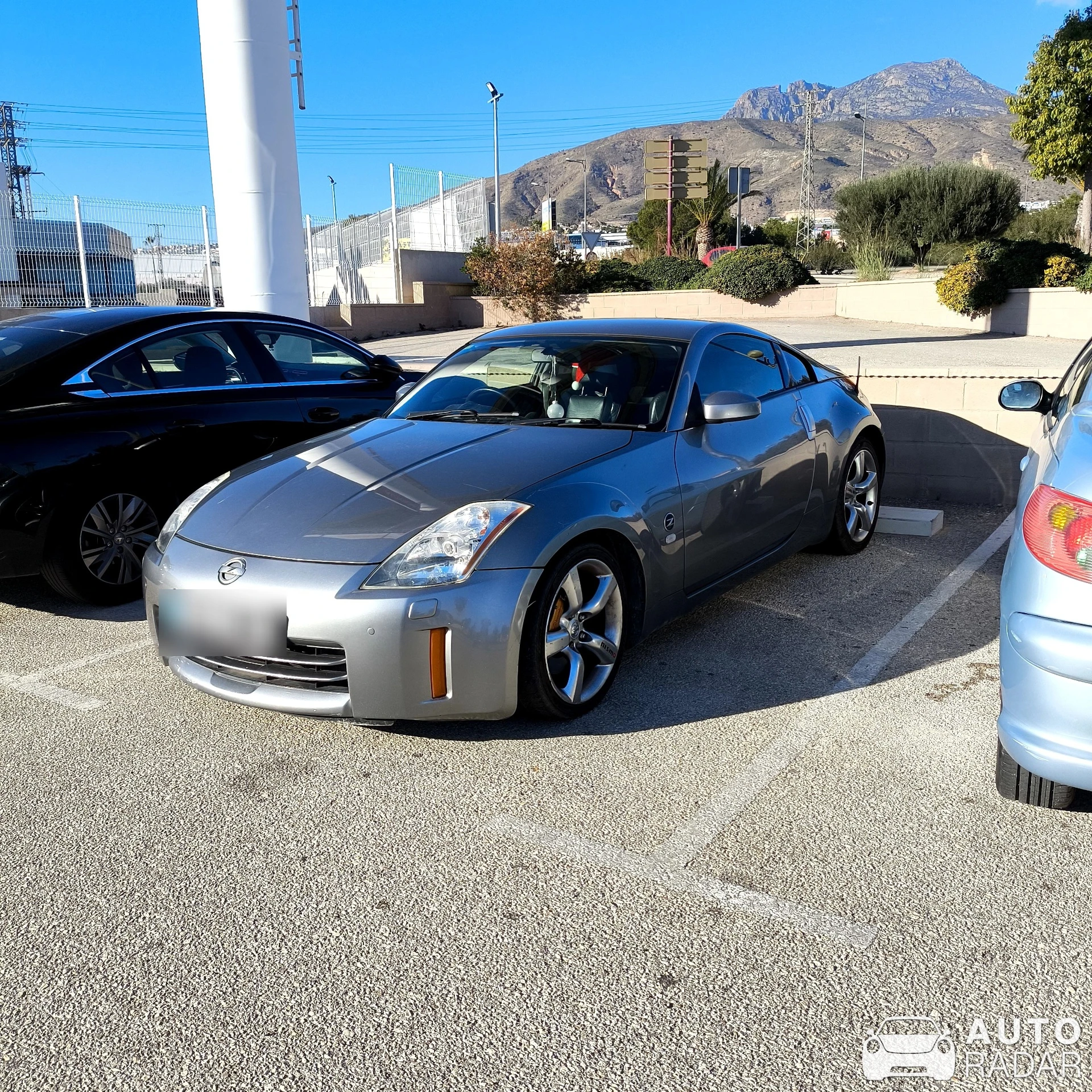 Nissan 350Z spotted in Finestrat, Испания