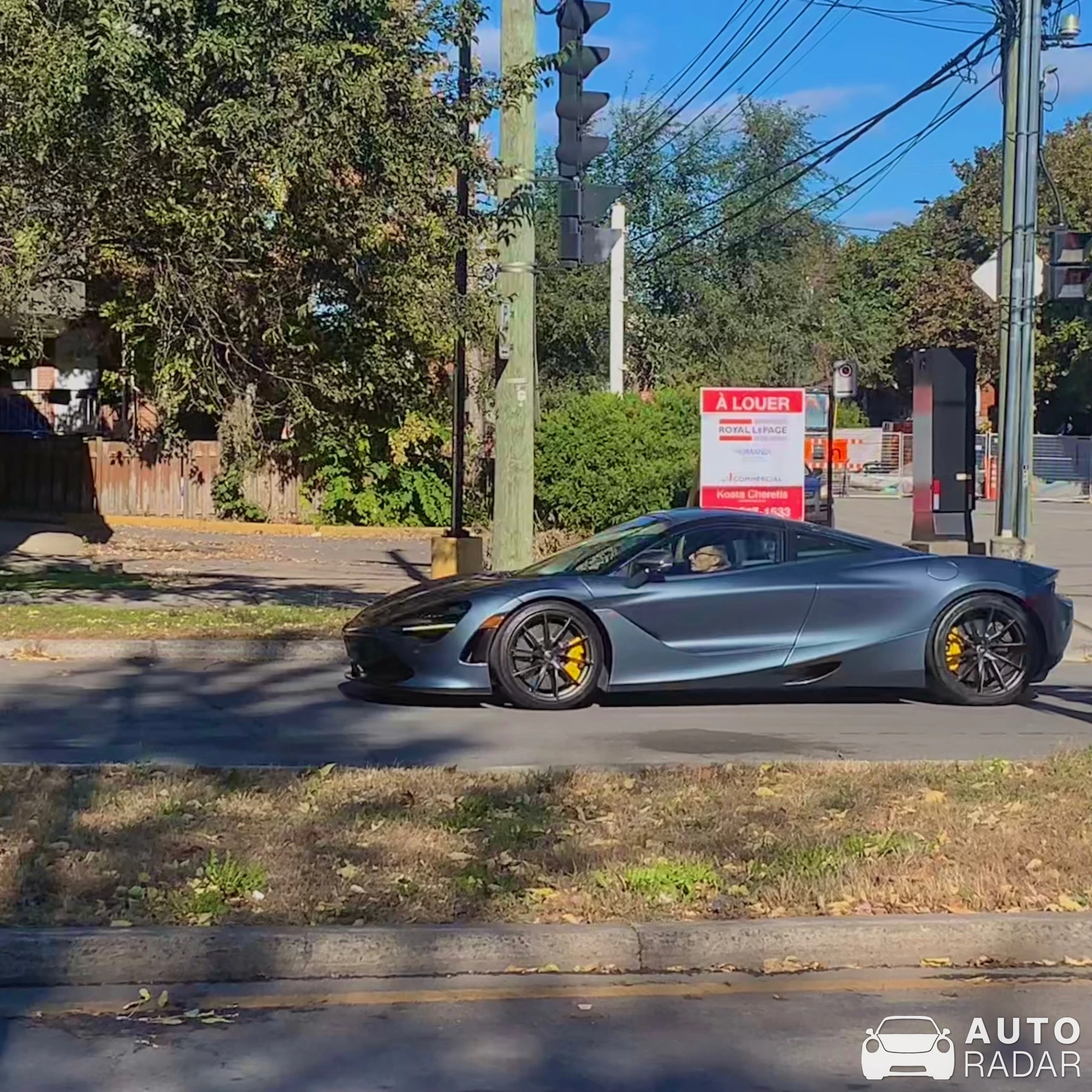 McLaren 720S spotted in Montréal, Canada